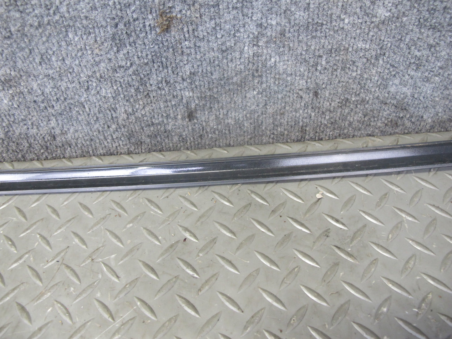 2012-2015 Range Rover Evoque L538 2DR Rear Quarter Window Trim Molding Set