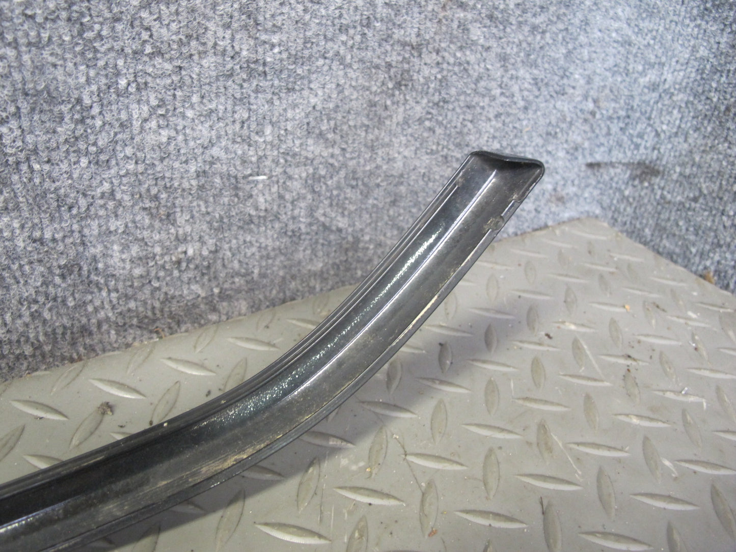 2012-2015 Range Rover Evoque L538 2DR Rear Quarter Window Trim Molding Set