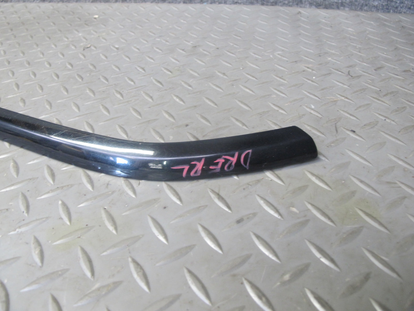 2012-2015 Range Rover Evoque L538 2DR Rear Quarter Window Trim Molding Set
