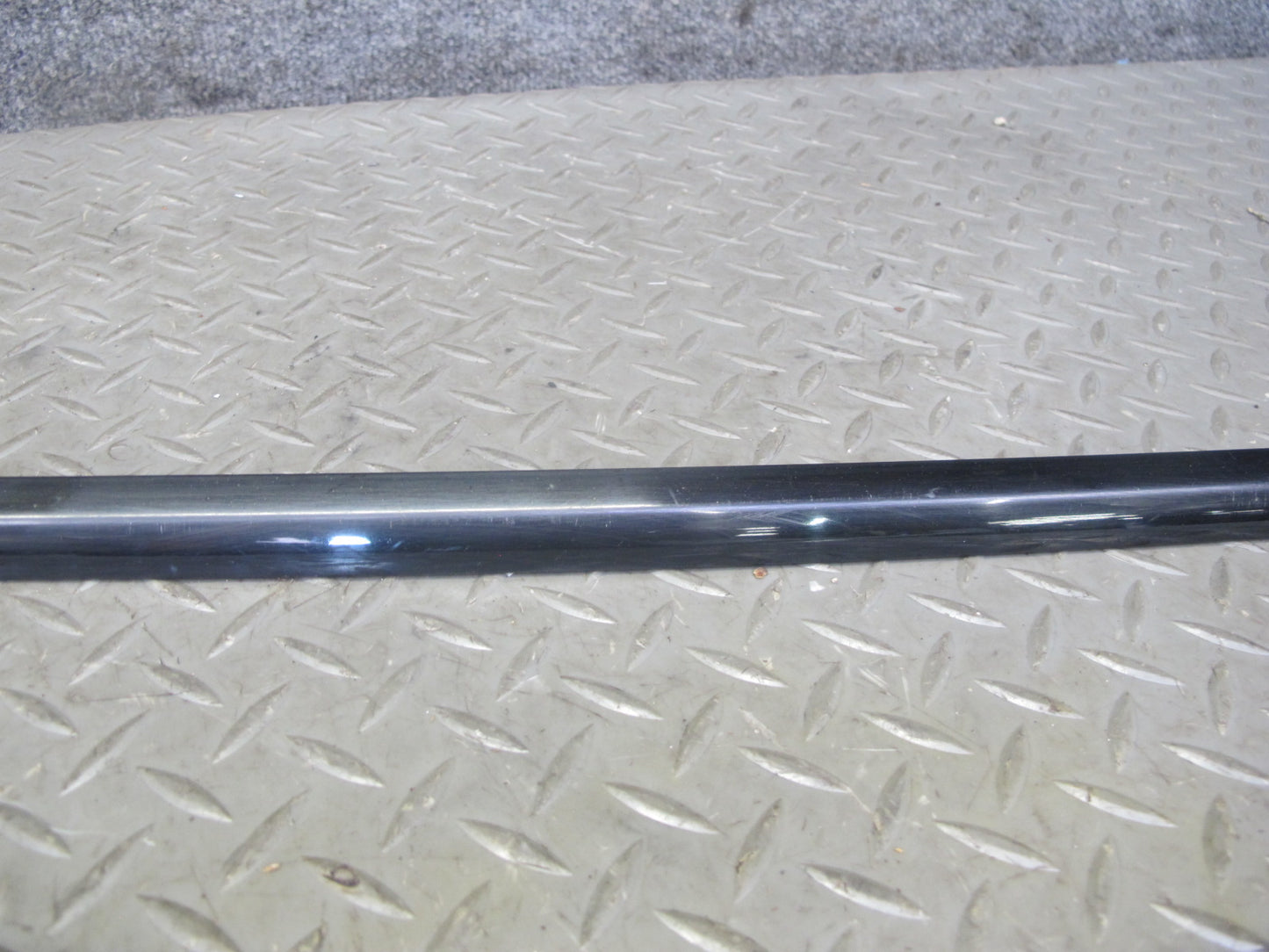 2012-2015 Range Rover Evoque L538 2DR Rear Quarter Window Trim Molding Set