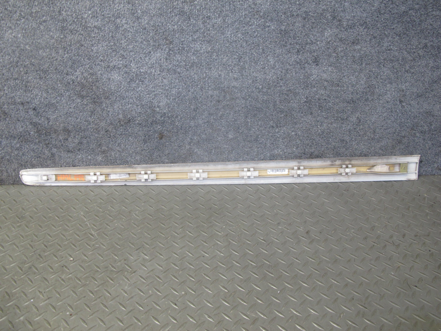06-11 Mercedes W164 Ml-class Set of 2 Front Rear Right Door Exterior Molding OEM
