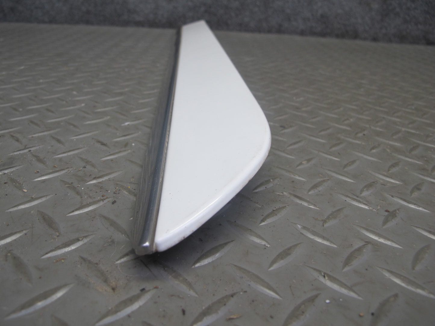 06-11 Mercedes W164 Ml-class Set of 2 Front Rear Right Door Exterior Molding OEM