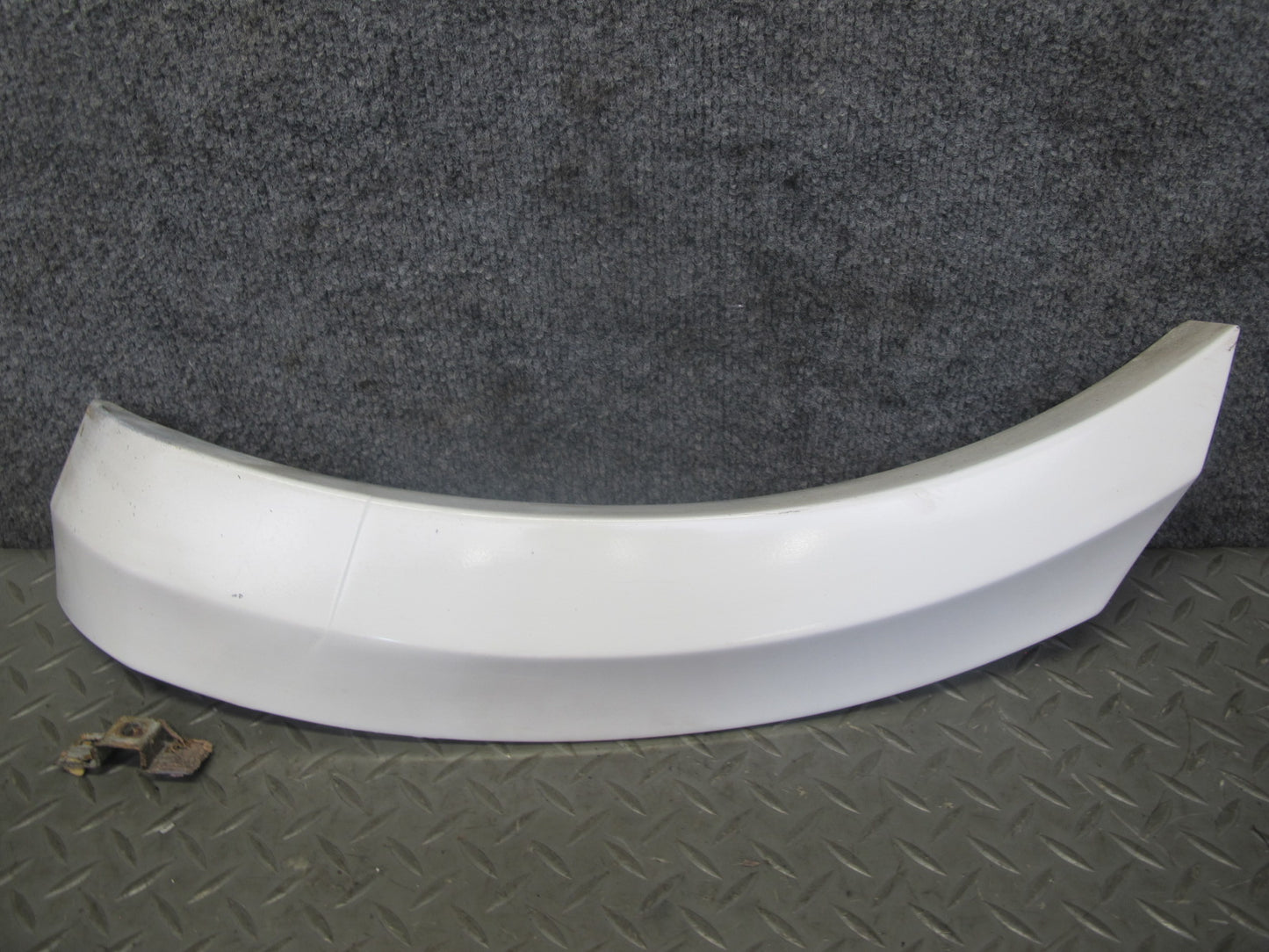 07-11 Mercedes W164 ML63 AMG Rear Left Bumper Fender Flare Trim Molding OEM