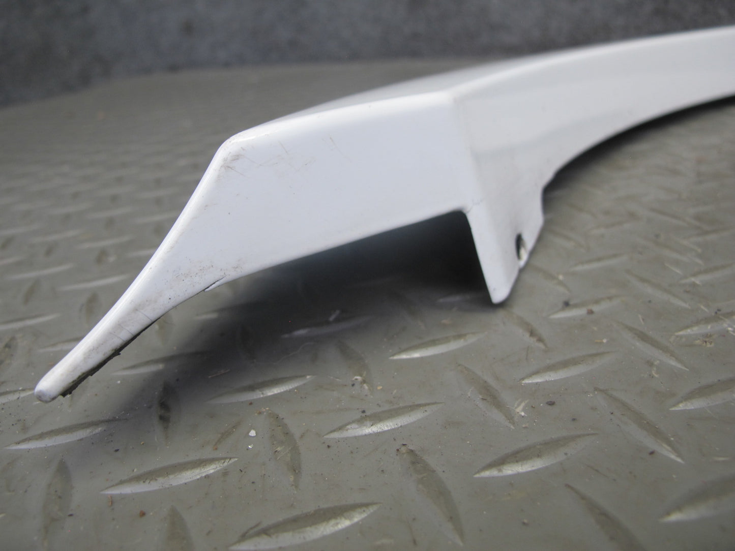07-11 Mercedes W164 ML63 AMG Front Left Fender Flare Wheel Arch Trim Molding OEM
