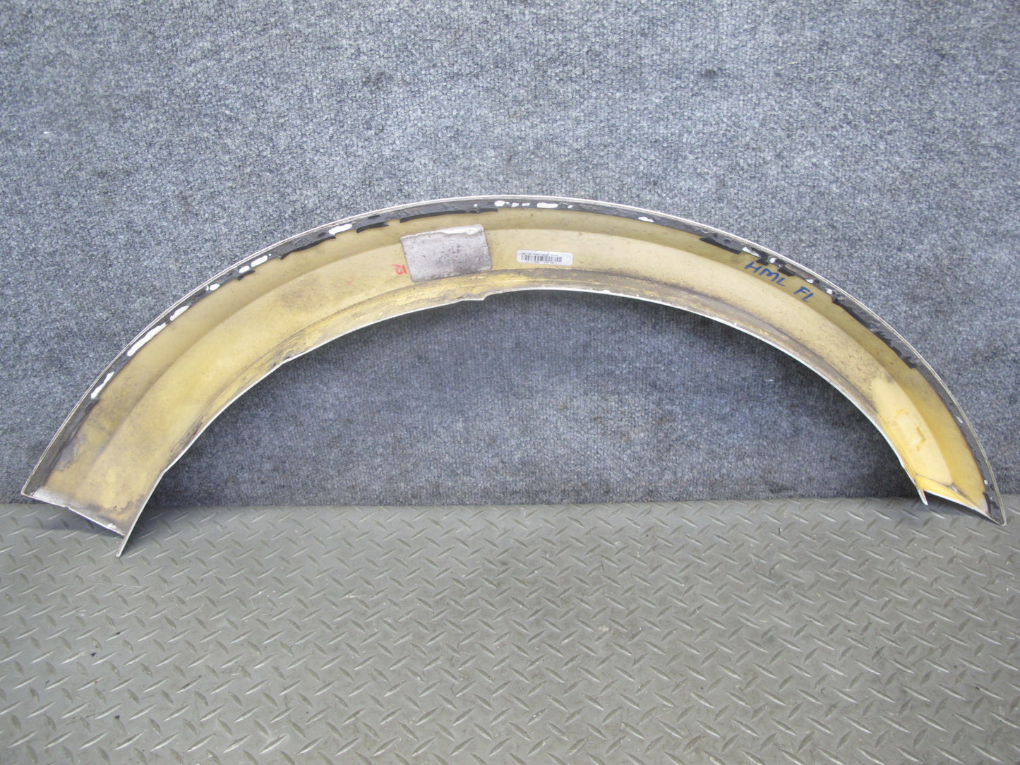 07-11 Mercedes W164 ML63 AMG Front Left Fender Flare Wheel Arch Trim Molding OEM