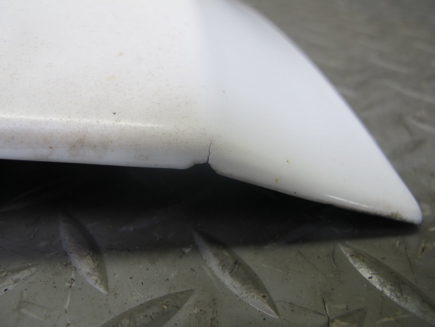 07-11 Mercedes W164 ML63 AMG Front Left Fender Flare Wheel Arch Trim Molding OEM