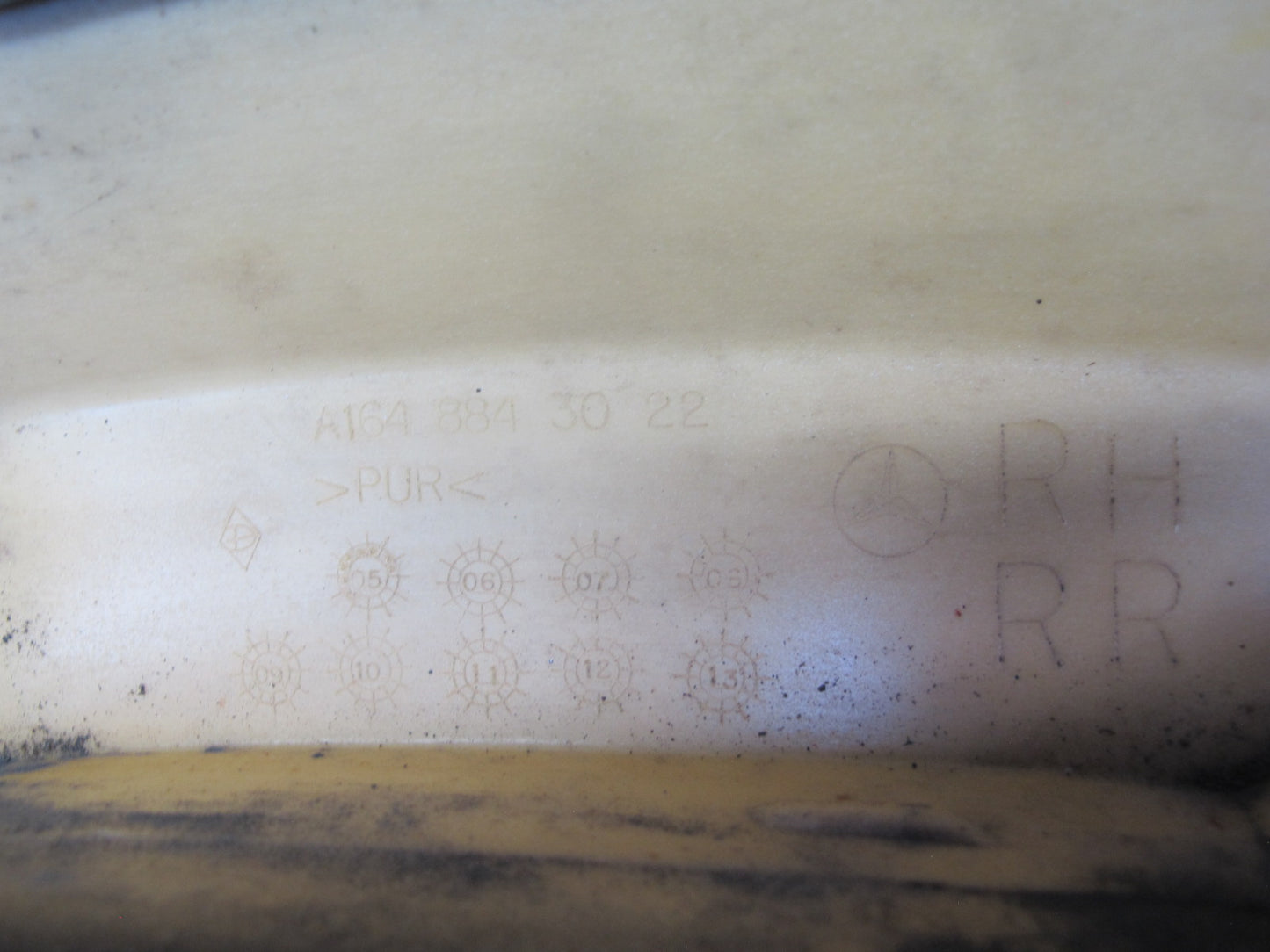 07-11 Mercedes W164 ML63 AMG Rear Right Fender Flare Wheel Arch Trim Molding OEM
