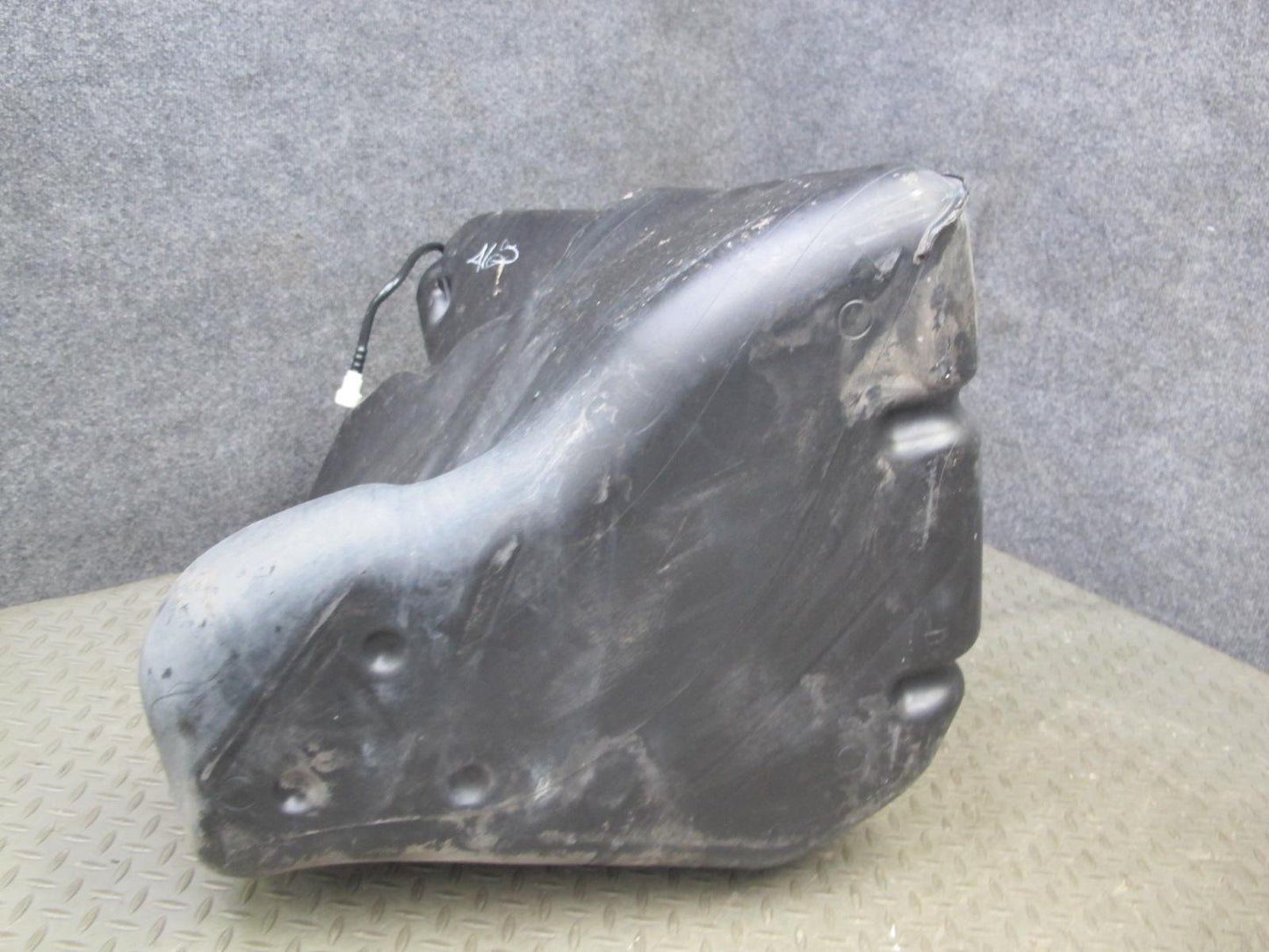 05-13 Chevrolet Corvette C6 Right Fuel Tank w Shield Cover OEM