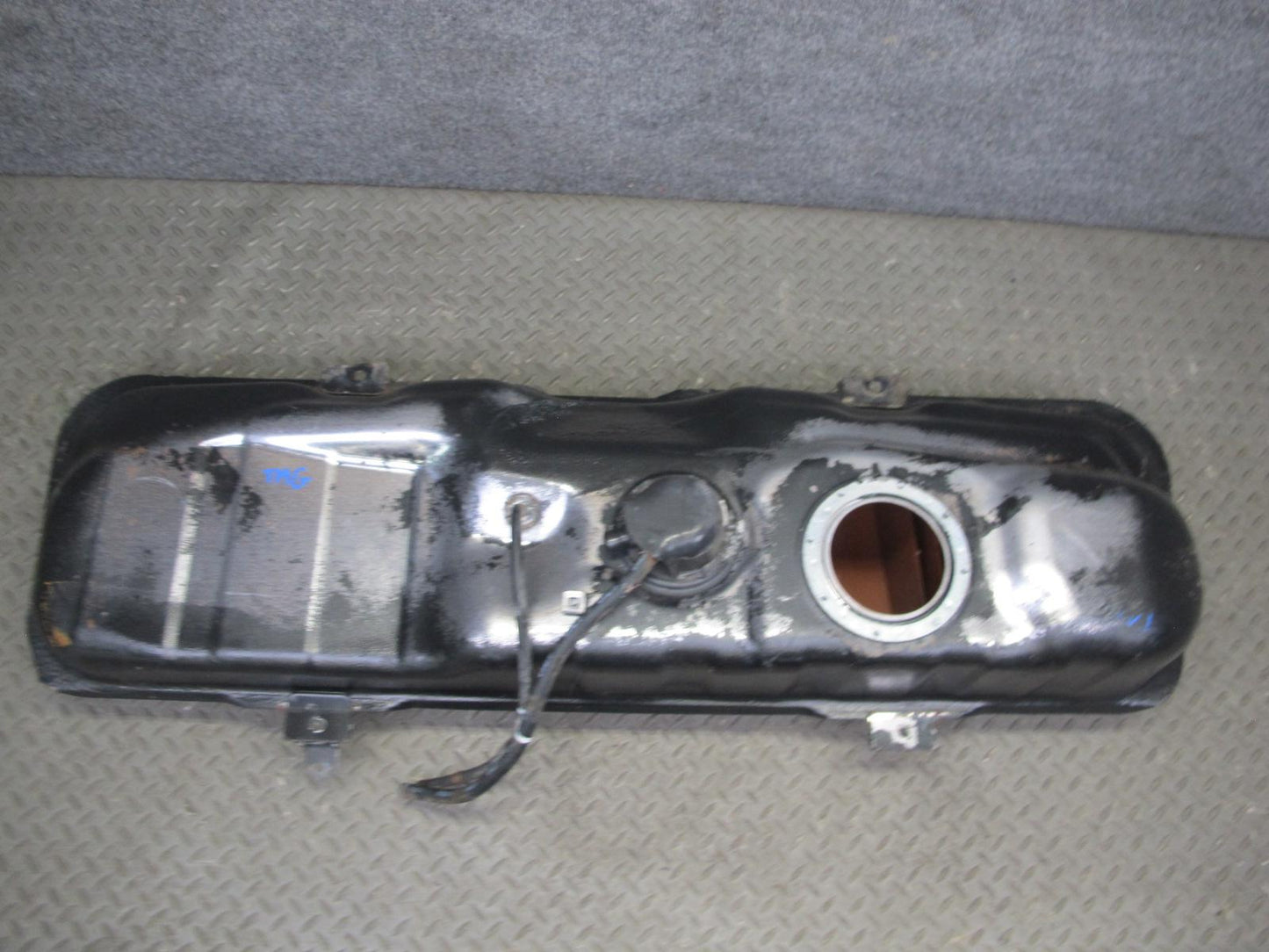 00-05 Toyota MR2 Spyder ZZW30L 1ZZFE Fuel Tank Unit OEM