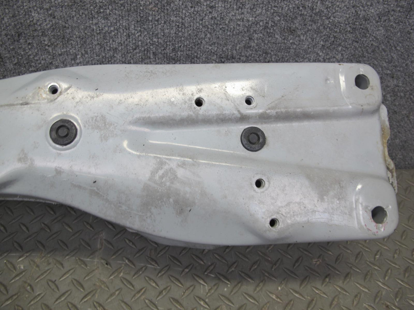 00-02 Toyota MR2 Spyder ZZW30L Rear Suspension Sub Frame Crossmember Carrier OEM