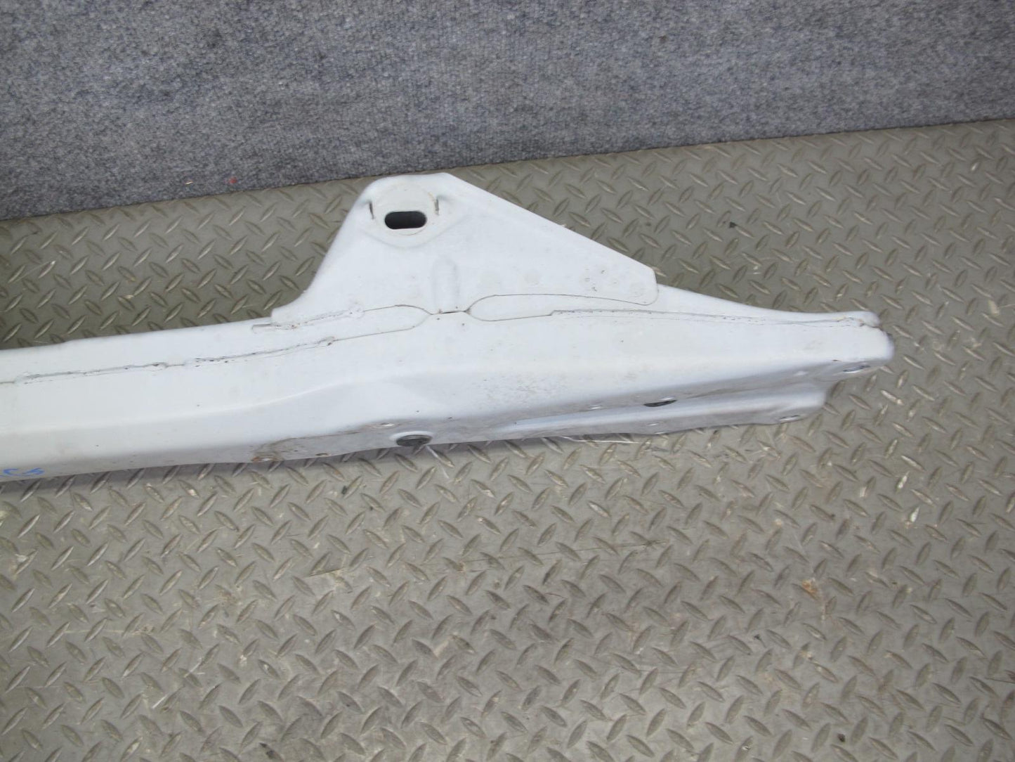 00-02 Toyota MR2 Spyder ZZW30L Rear Suspension Sub Frame Crossmember Carrier OEM