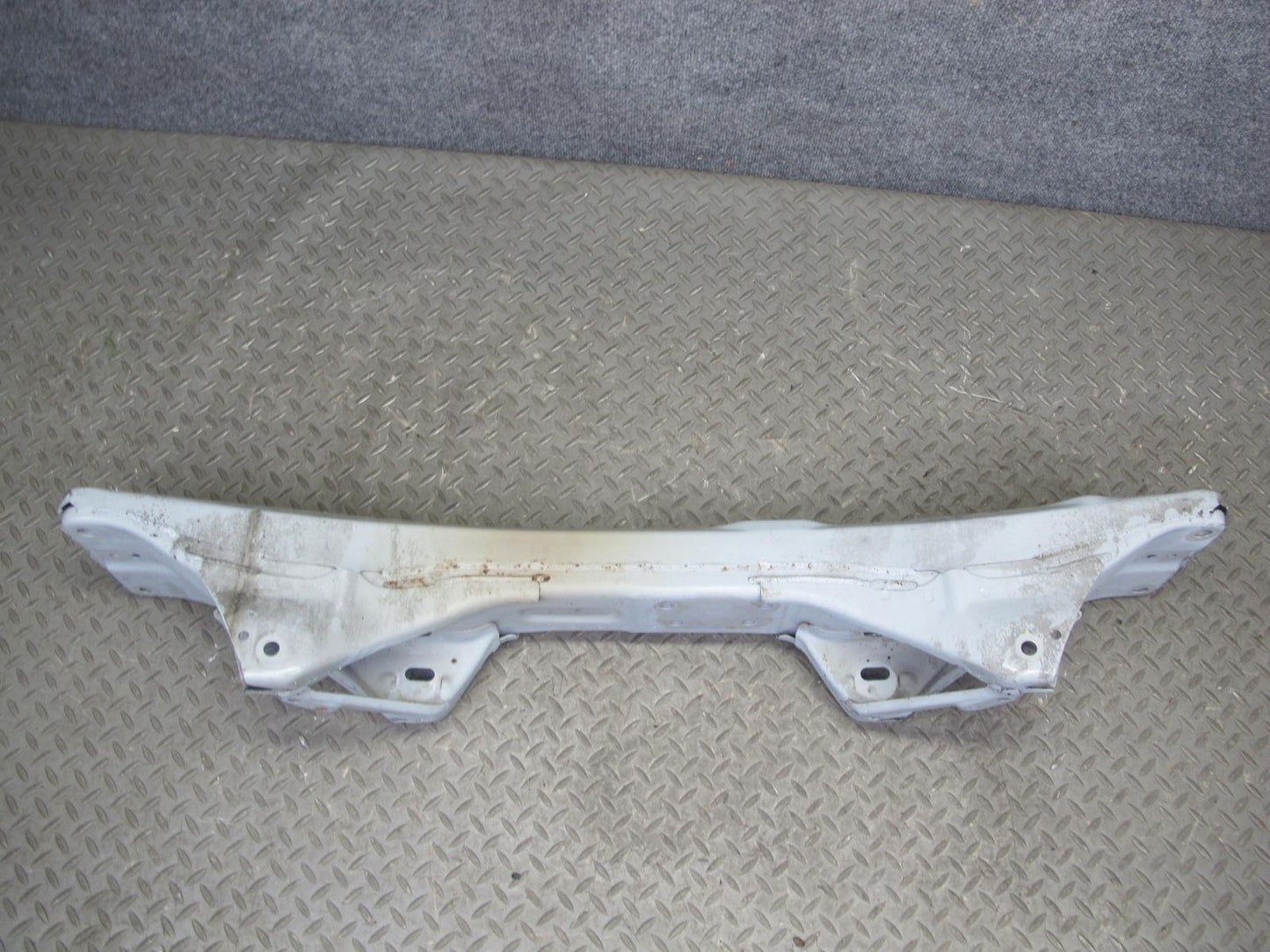 00-02 Toyota MR2 Spyder ZZW30L Rear Suspension Sub Frame Crossmember Carrier OEM