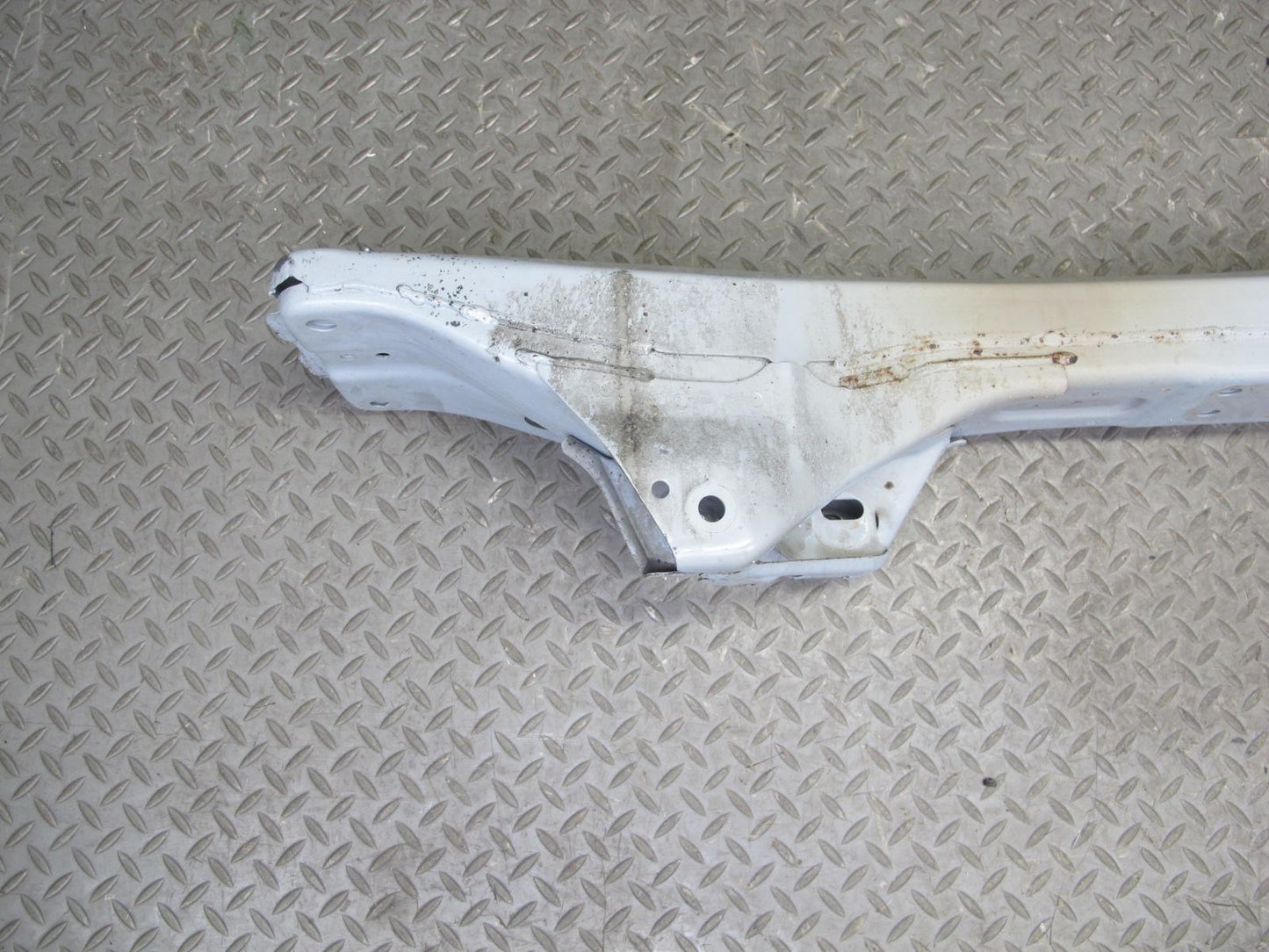 00-02 Toyota MR2 Spyder ZZW30L Rear Suspension Sub Frame Crossmember Carrier OEM