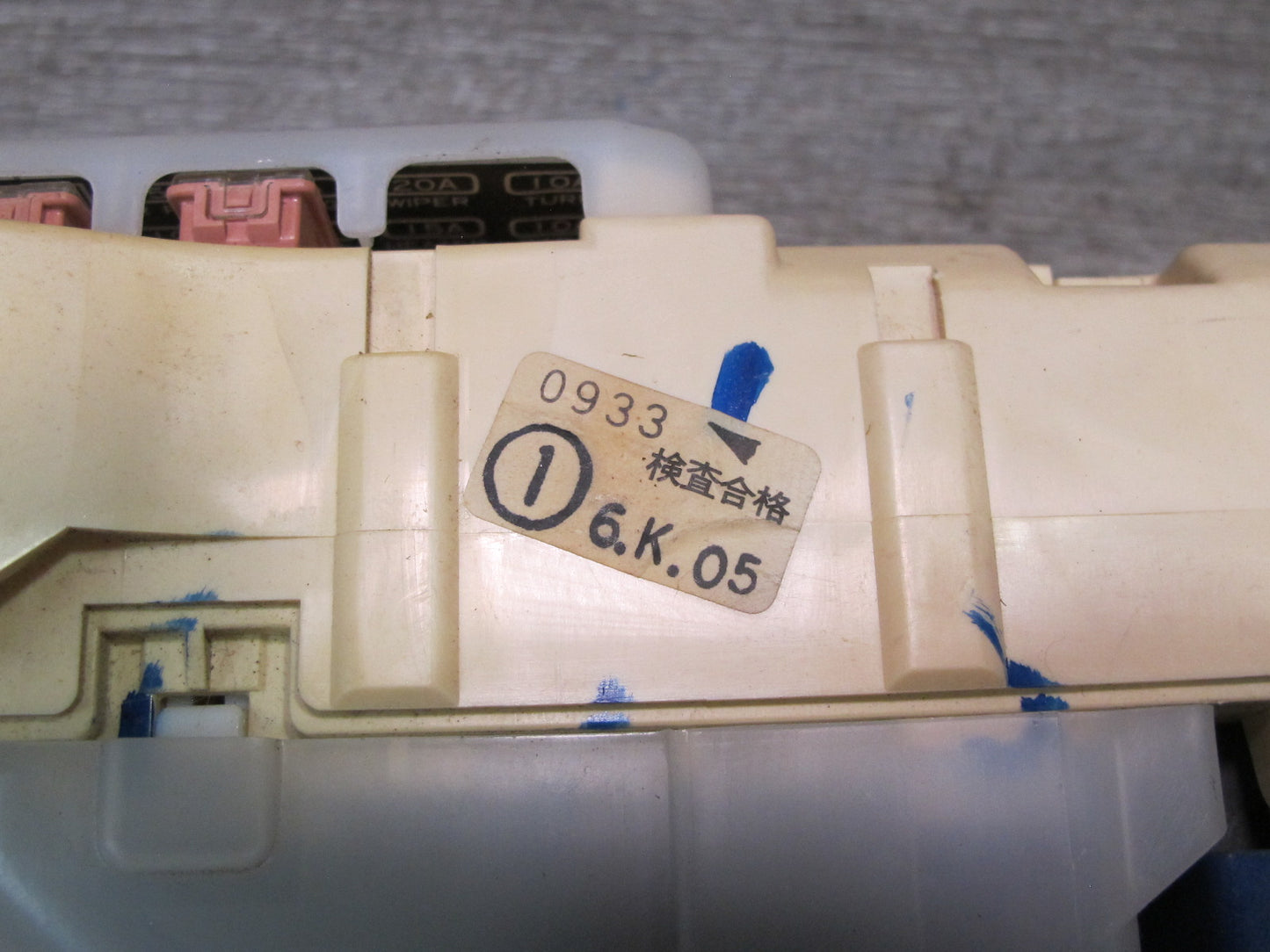 95-97 Lexus LS400 UCF20L Interior Cabin Fuse Relay Junction Box Module OEM