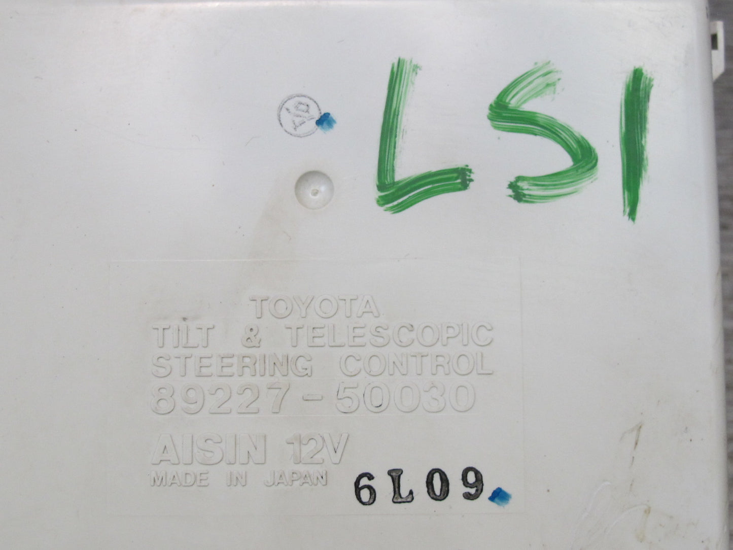 95-97 Lexus UCF20L LS400 Tilt & Telescopic Control Module 89227-50030 OEM