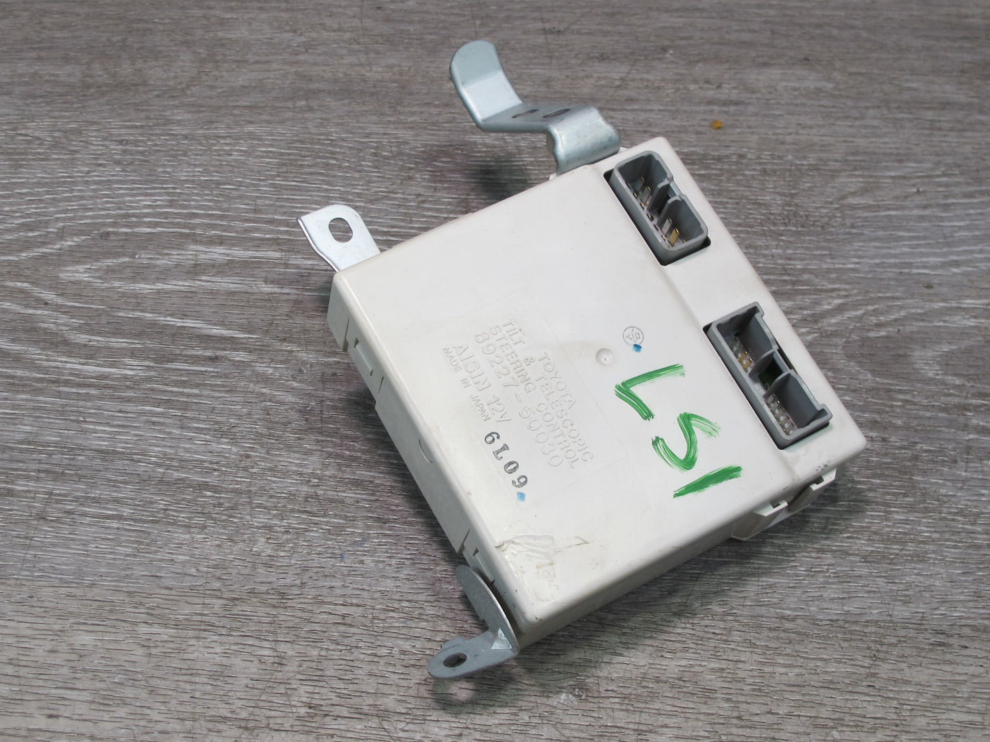 95-97 Lexus UCF20L LS400 Tilt & Telescopic Control Module 89227-50030 OEM