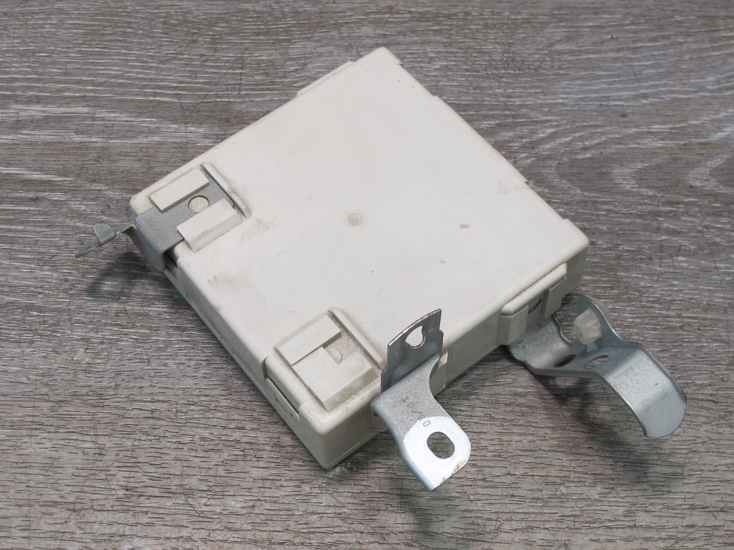 95-97 Lexus UCF20L LS400 Tilt & Telescopic Control Module 89227-50030 OEM