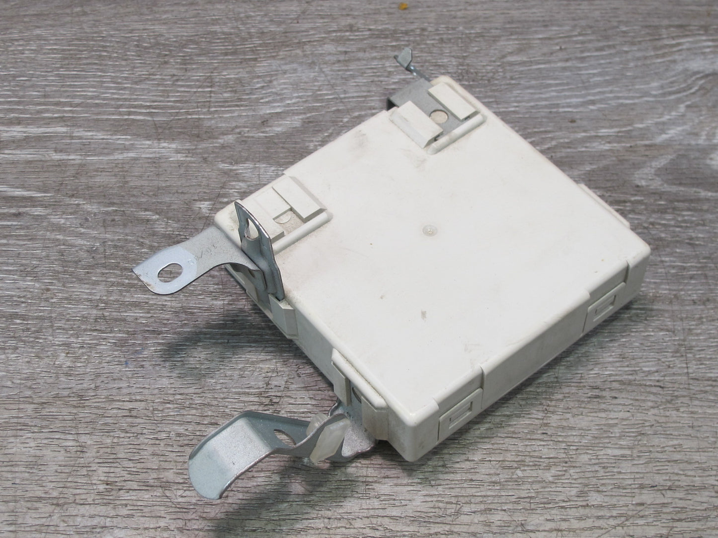 95-97 Lexus UCF20L LS400 Tilt & Telescopic Control Module 89227-50030 OEM
