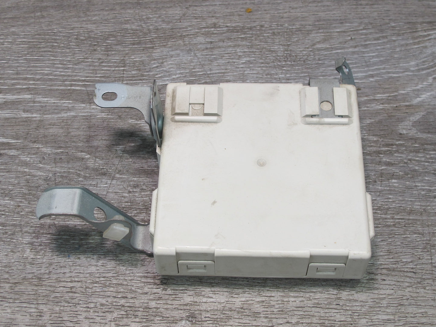 95-97 Lexus UCF20L LS400 Tilt & Telescopic Control Module 89227-50030 OEM