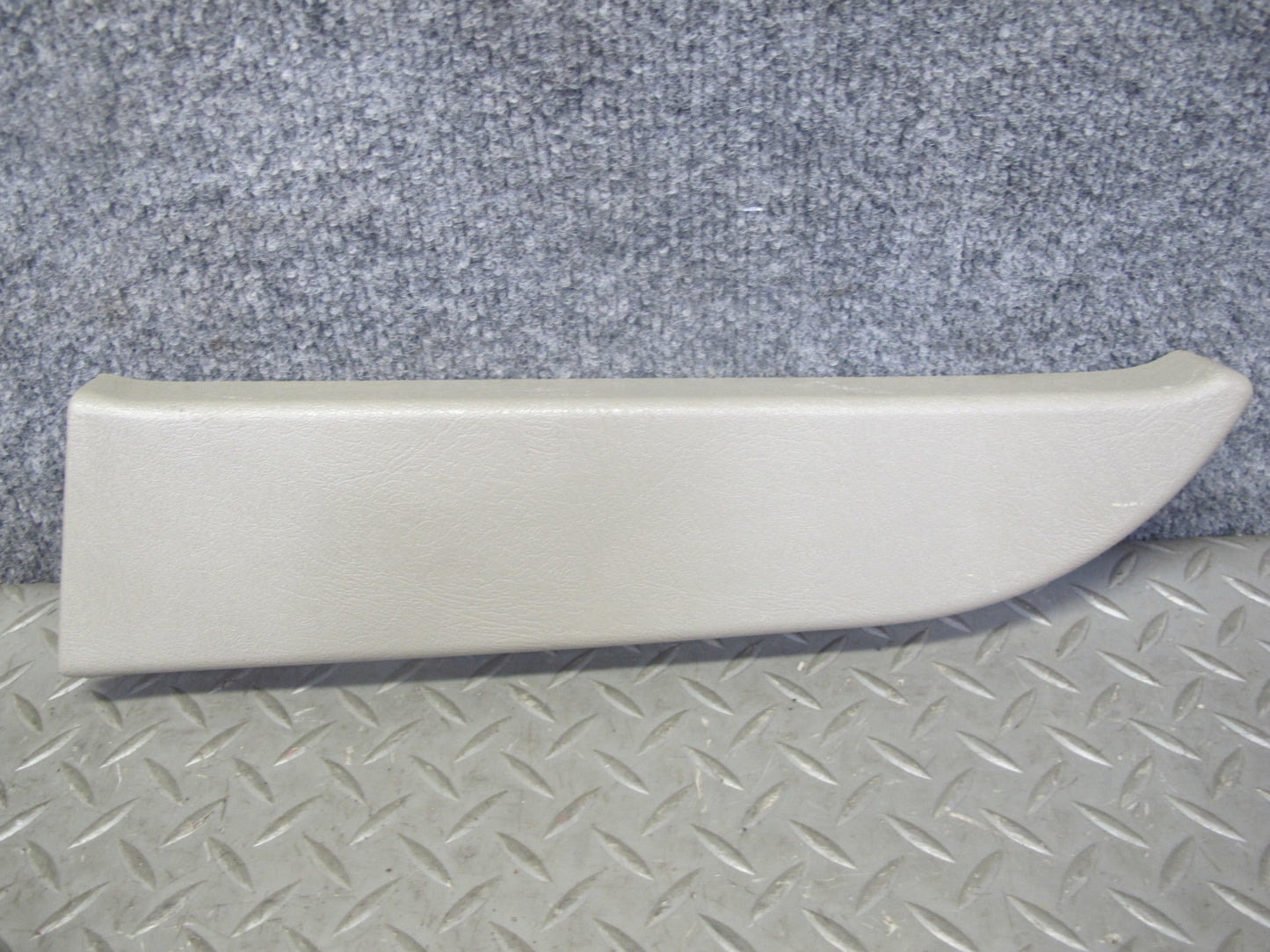 2003-2007 Hummer H2 Rear Left & Right Side Door Upper Window Trim Cover Set