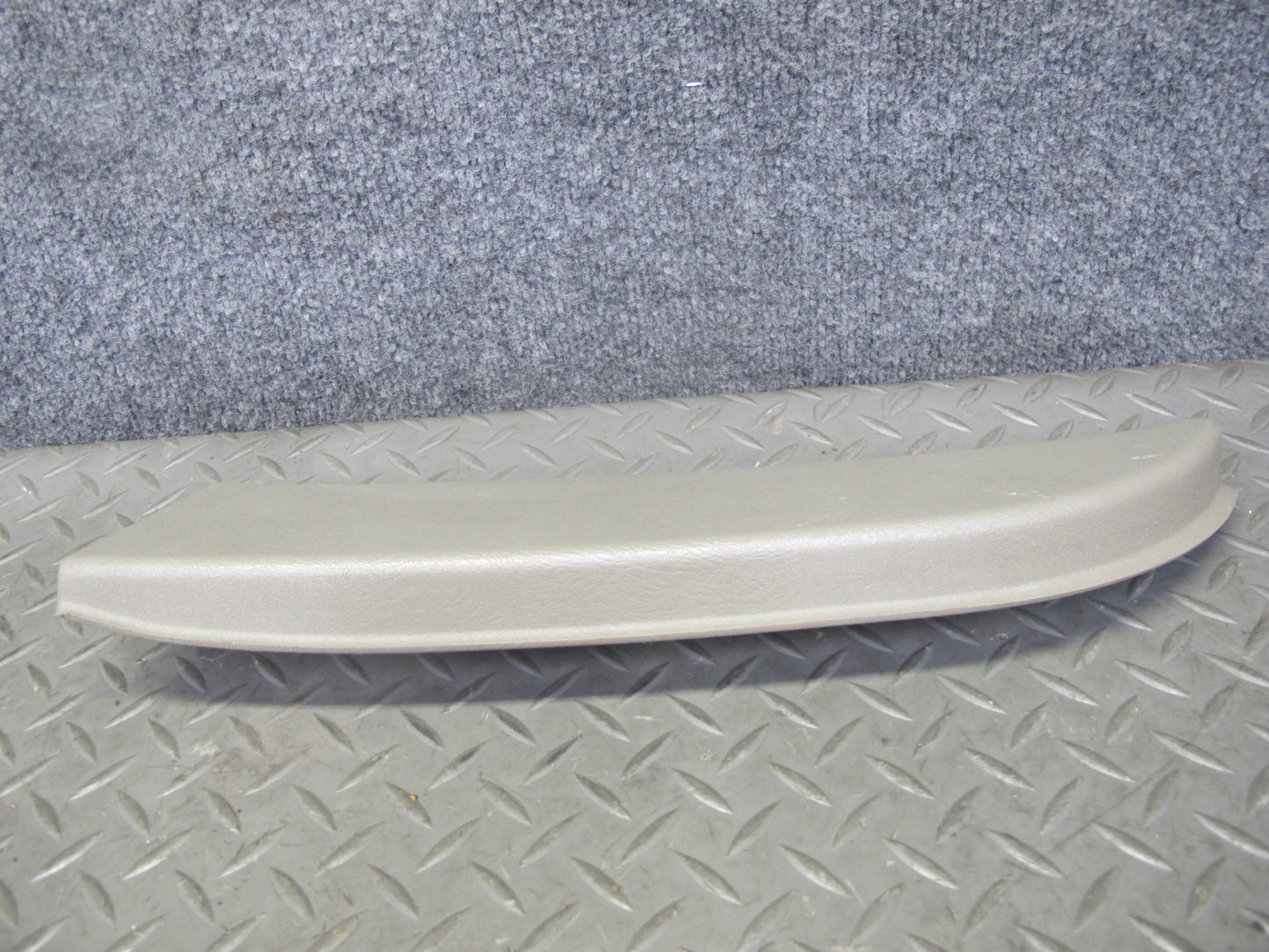 2003-2007 Hummer H2 Rear Left & Right Side Door Upper Window Trim Cover Set