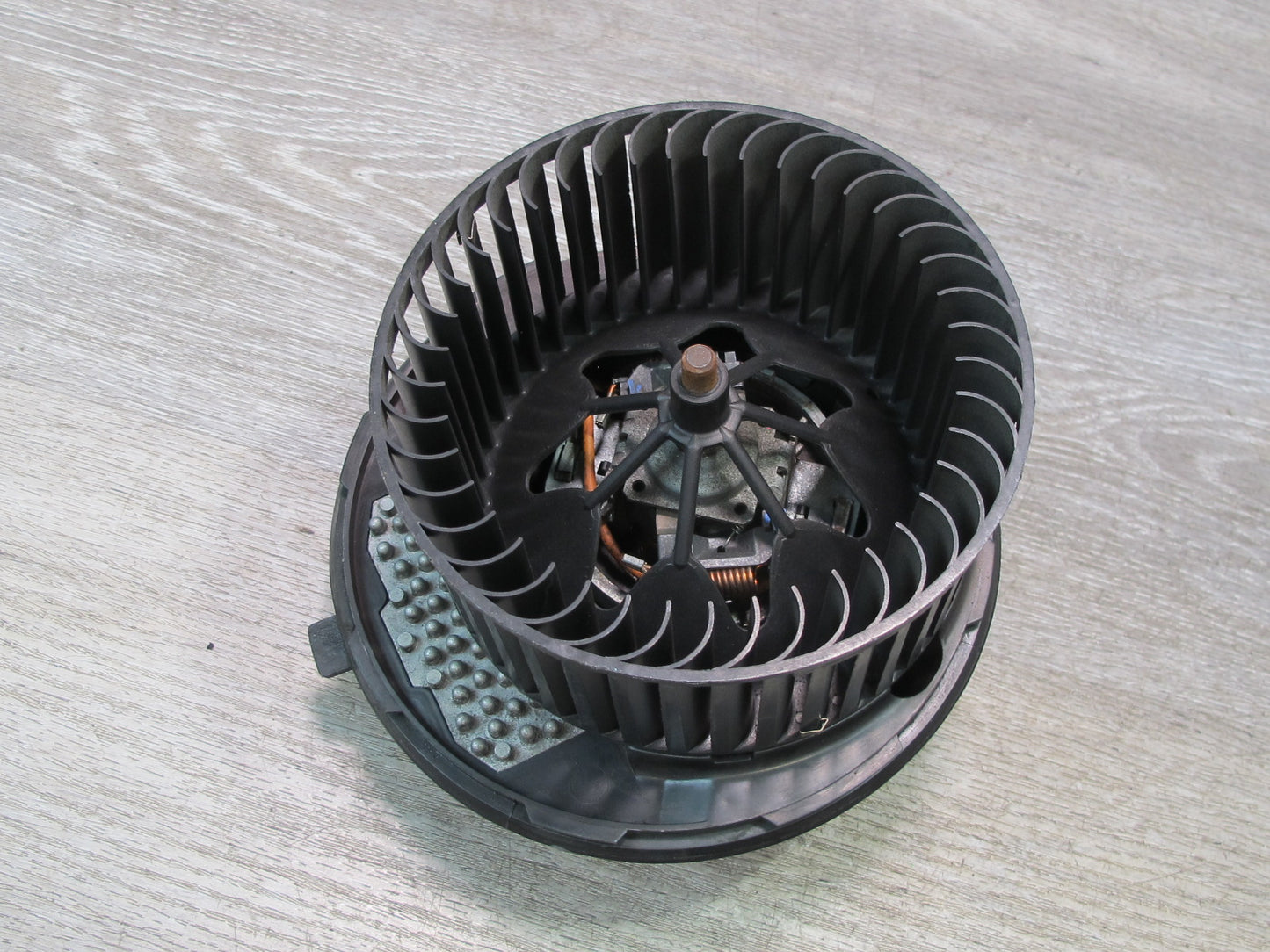 06-11 VW Golf R32 GTI Rabbit EOS A/C Heater Blower Motor Fan OEM