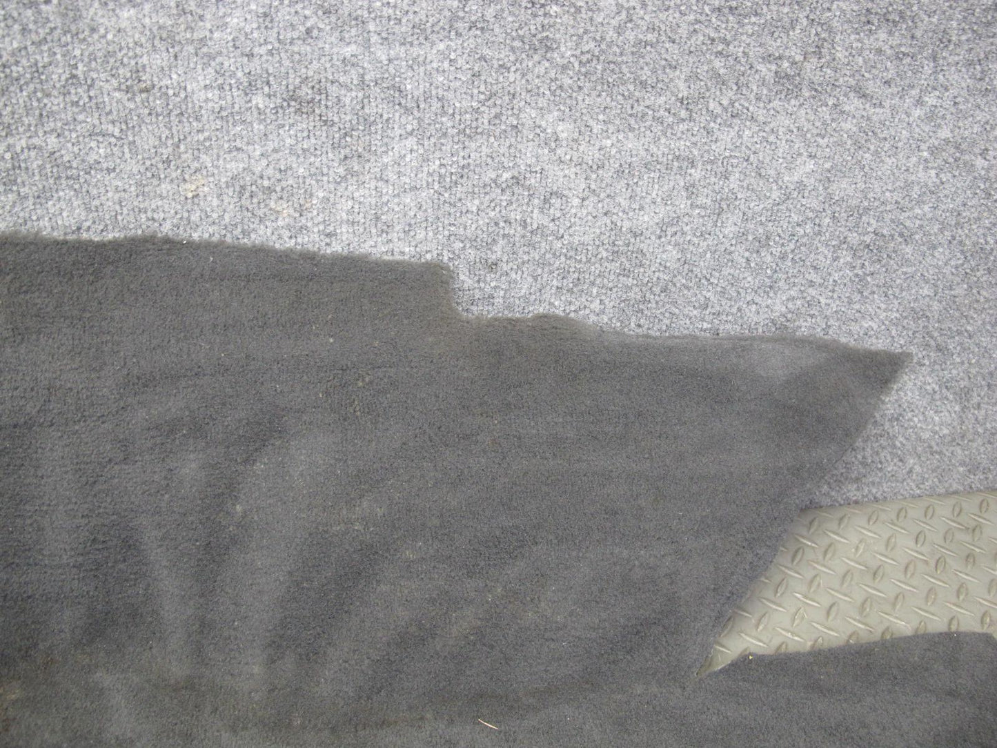 05-13 Chevrolet Corvette C6 Front Right Floor Carpet Cover 15867619 OEM