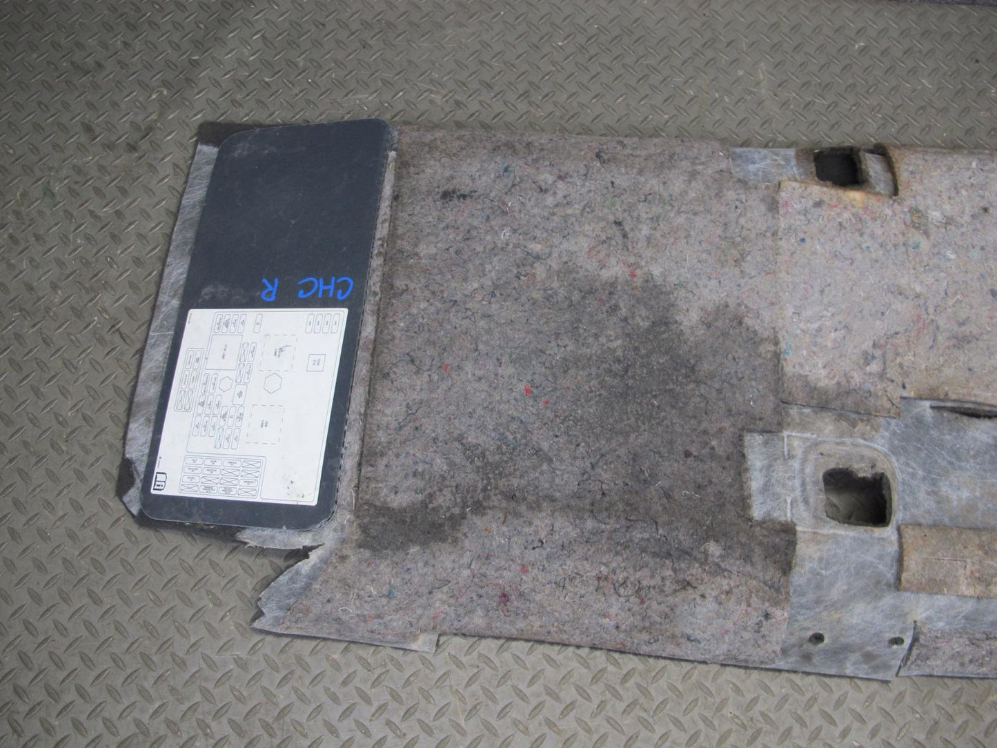 05-13 Chevrolet Corvette C6 Front Right Floor Carpet Cover 15867619 OEM