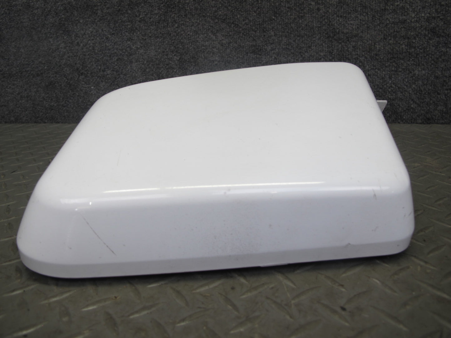 2003-2009 Hummer H2 Front Right & Left Side Cowl Vent Panel END Cap Cover Set