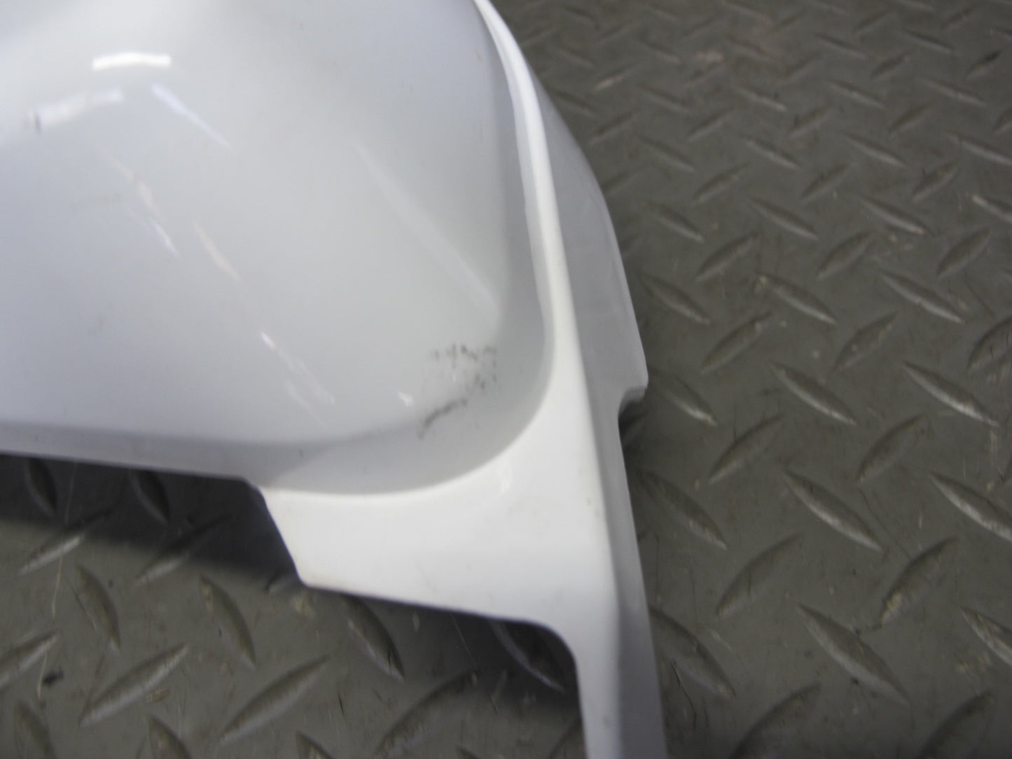 2003-2009 Hummer H2 Front Right & Left Side Cowl Vent Panel END Cap Cover Set