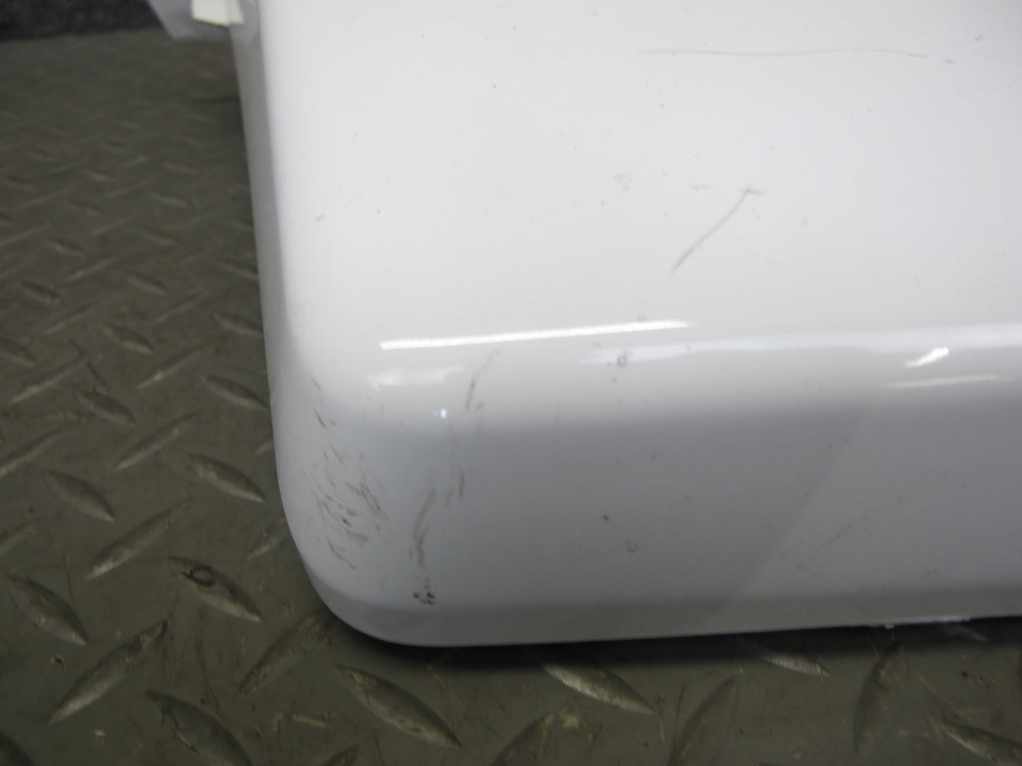2003-2009 Hummer H2 Front Right & Left Side Cowl Vent Panel END Cap Cover Set