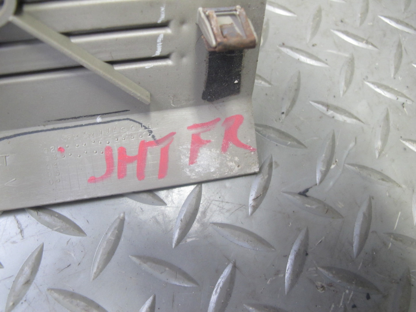 2003-2009 Hummer H2 Front Right & Left Side Door Scuff Sill Plate Trim Panel Set