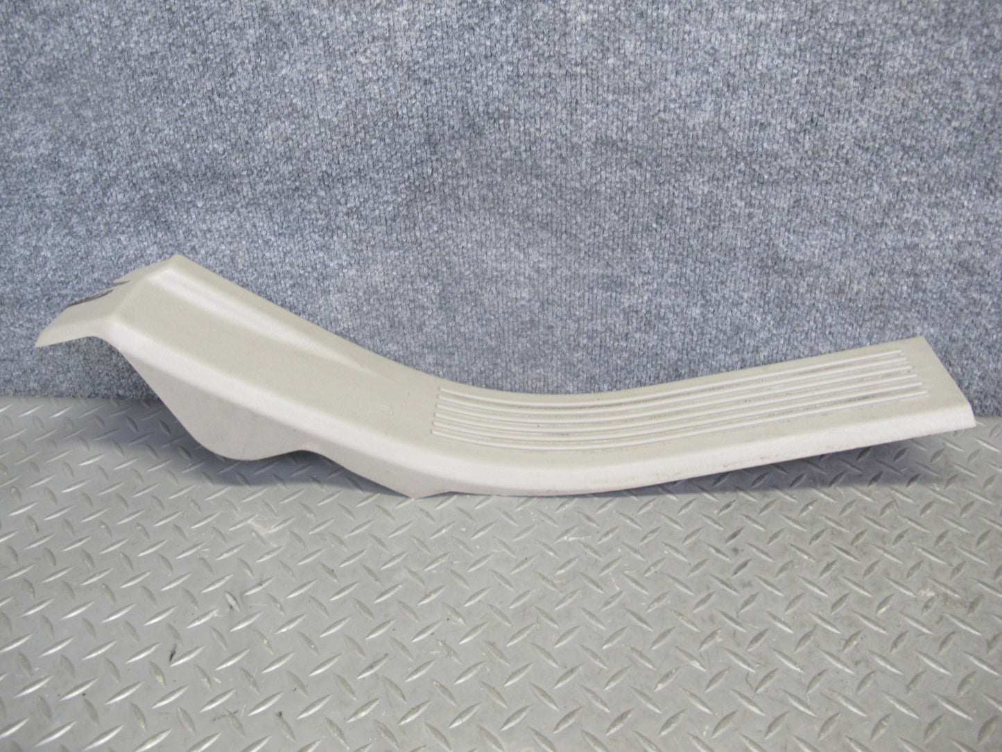 2003-2009 Hummer H2 Rear Right & Left Side Door Scuff Sill Plate Trim Panel Set
