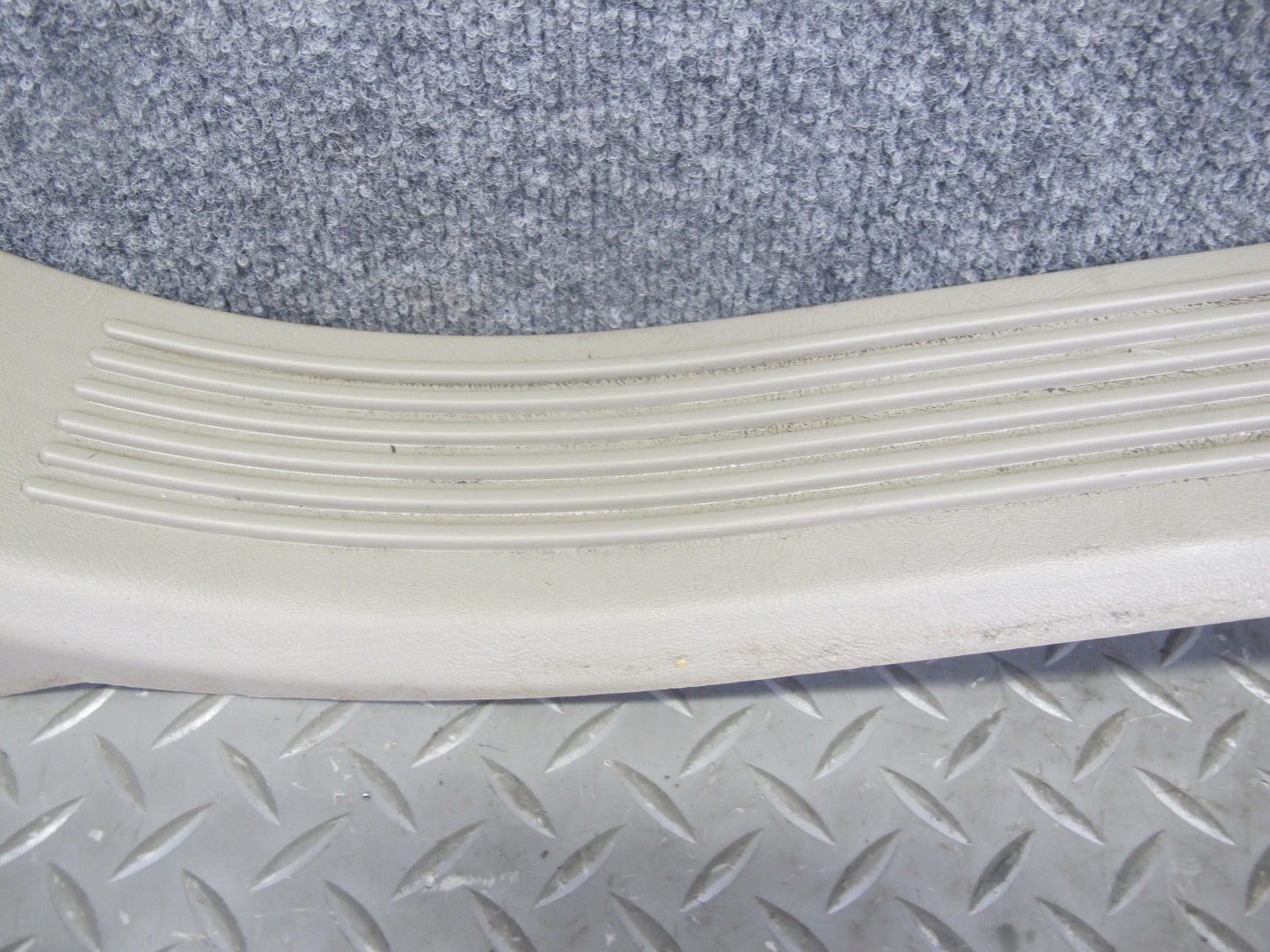 2003-2009 Hummer H2 Rear Right & Left Side Door Scuff Sill Plate Trim Panel Set