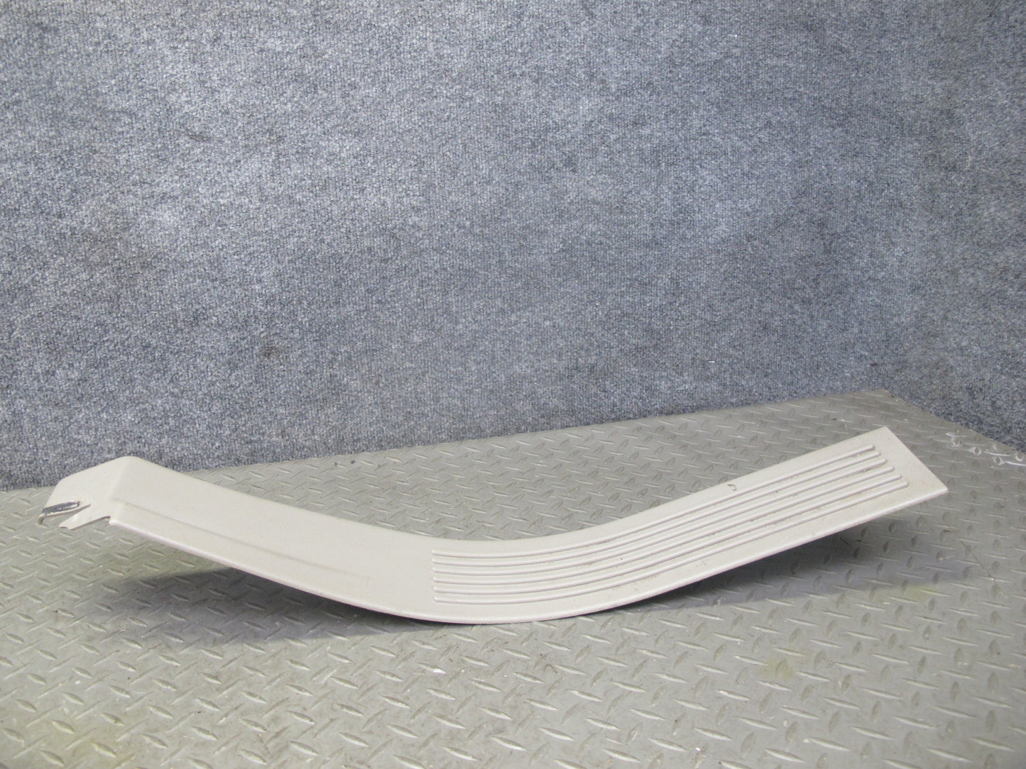 2003-2009 Hummer H2 Rear Right & Left Side Door Scuff Sill Plate Trim Panel Set