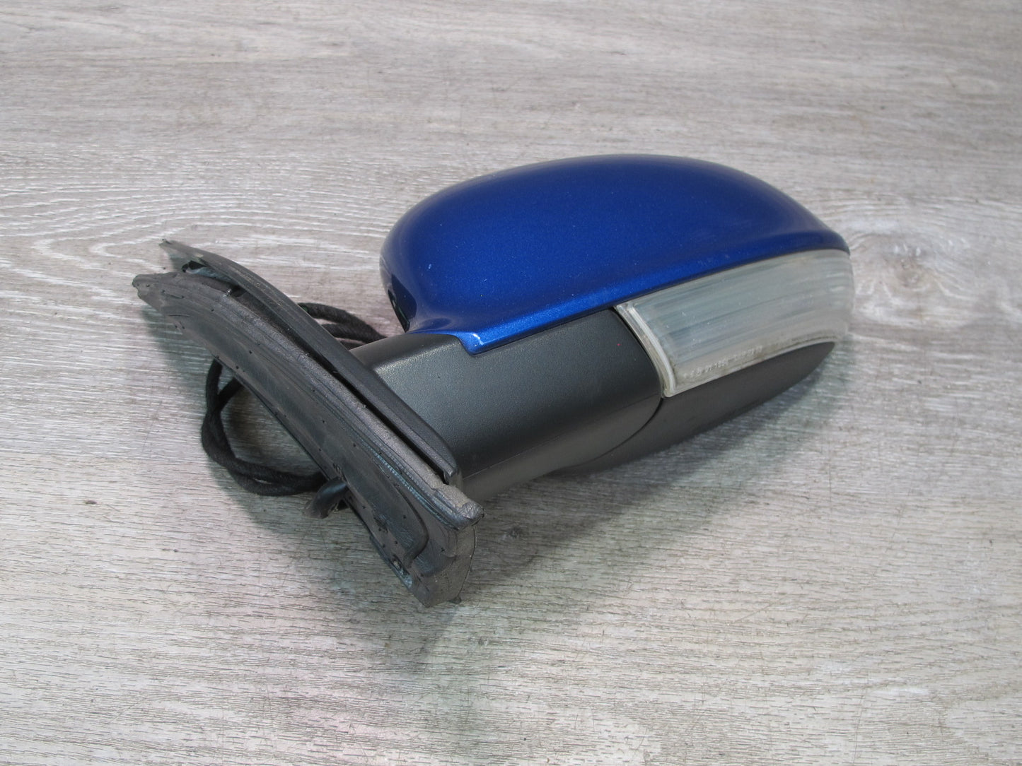 06-09 VW Rabbit GTI R32 Left Door Side View Power Heated Mirror Deepblue OEM