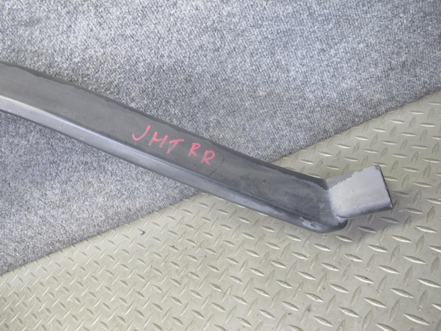 2003-2009 Hummer H2 Rear Right Pass Side Fender Wheel Flare Molding
