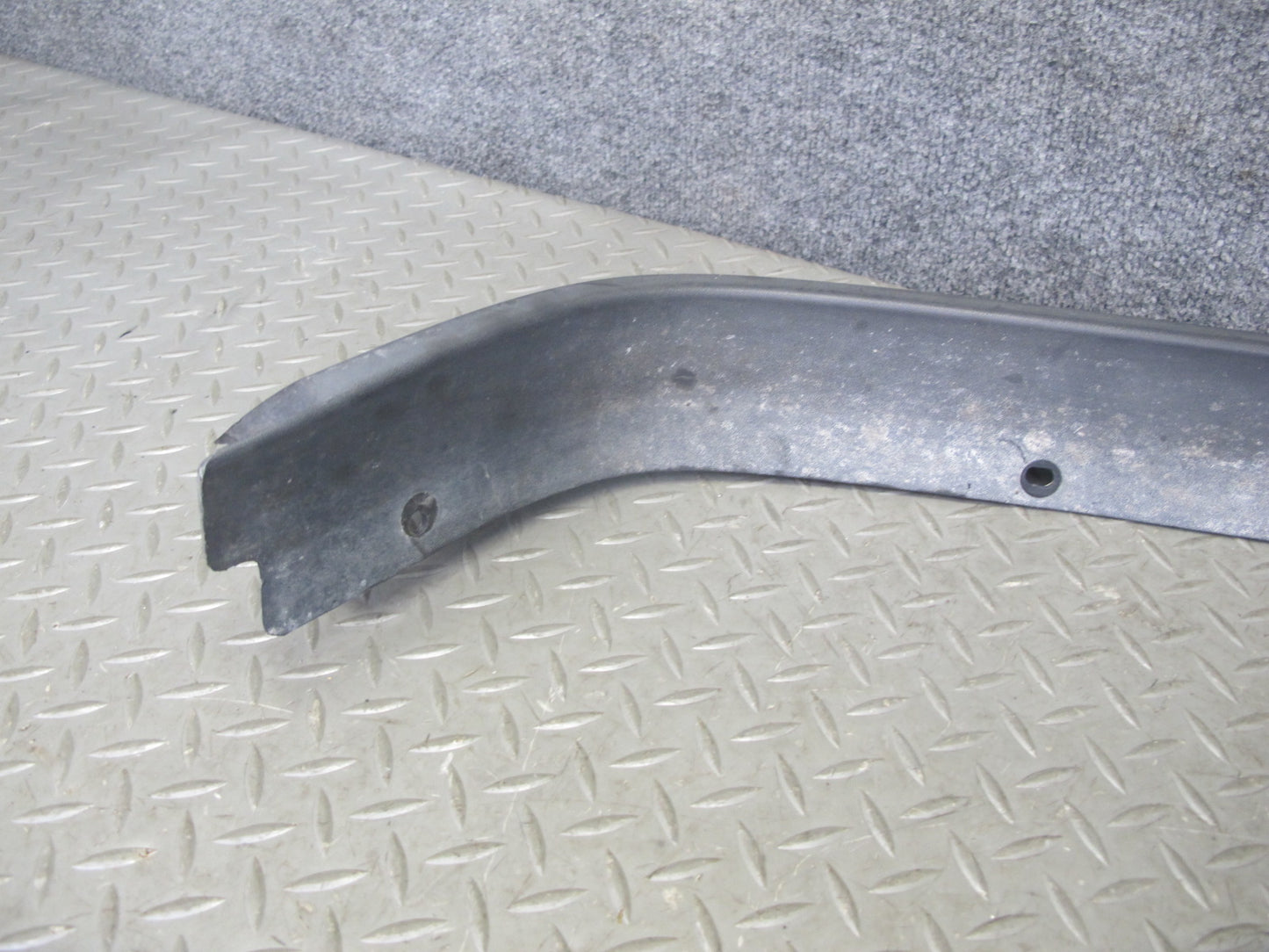 2003-2009 Hummer H2 Rear Right Pass Side Fender Wheel Flare Molding