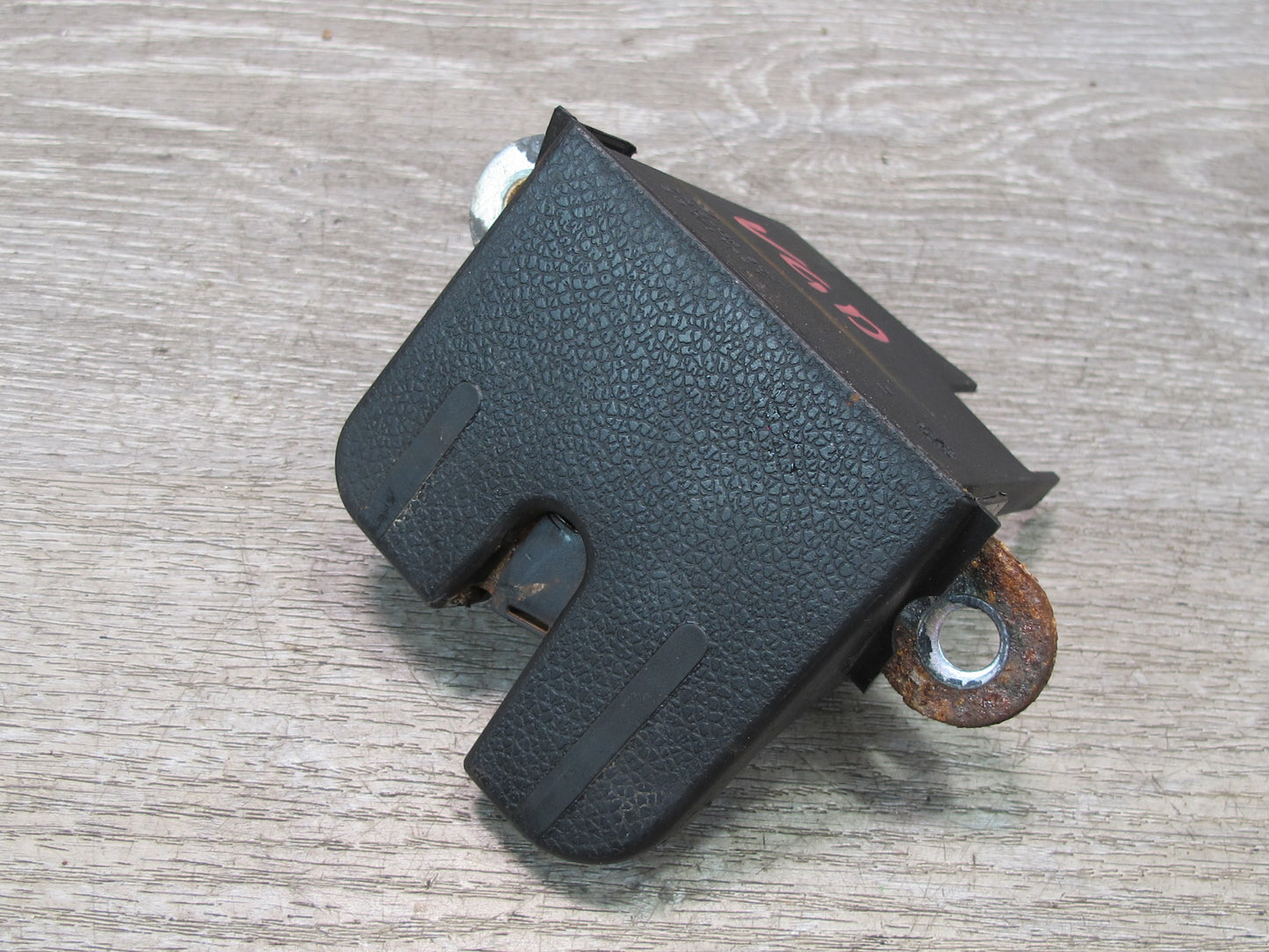 06-10 VW R32 GTI Rabbit Passat Trunk Tailgate Hatch Door Lock Latch Actuator OEM