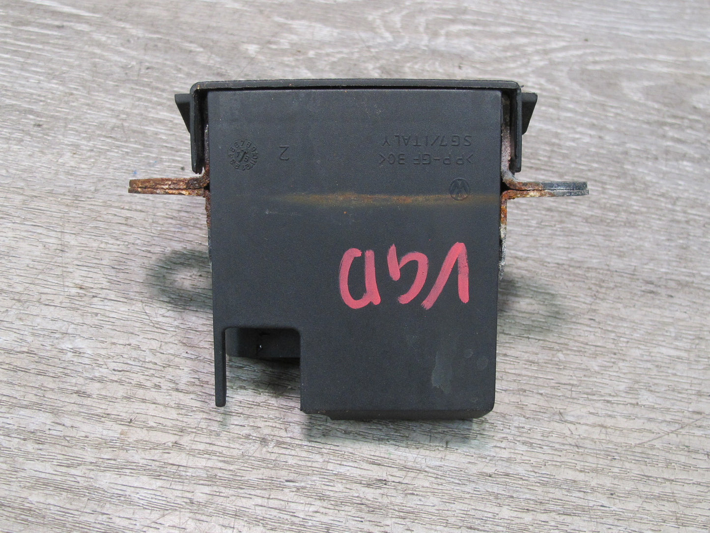 06-10 VW R32 GTI Rabbit Passat Trunk Tailgate Hatch Door Lock Latch Actuator OEM