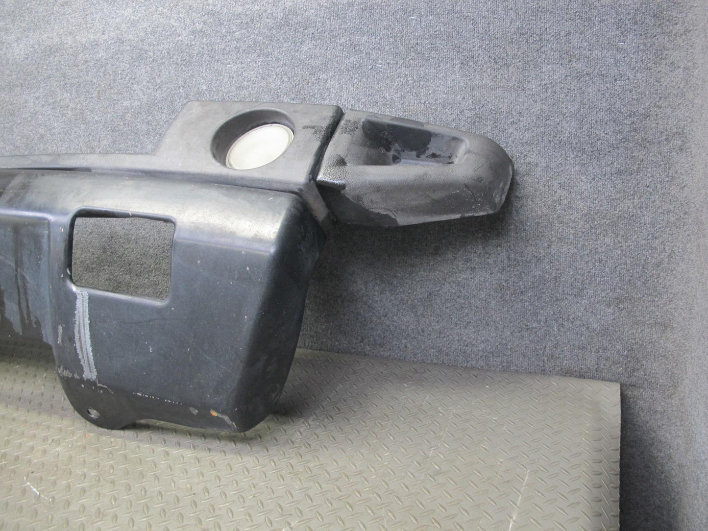 2003-2009 Hummer H2 Front Bumper Panel Cover W/ Fog Lamp Light Assembly