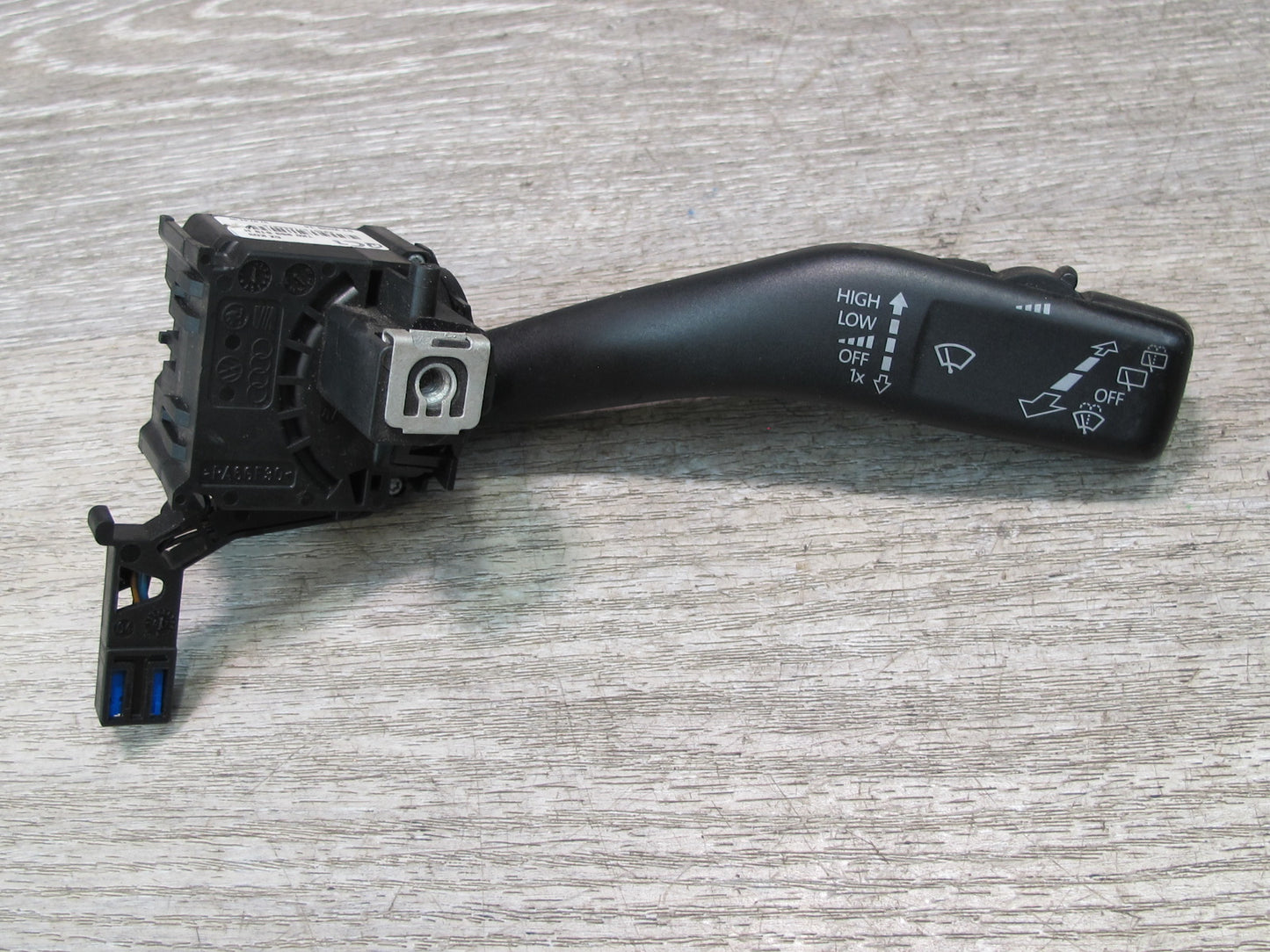 05-10 VW Jetta Rabbit R32 GTI EOS Steering Turn Signal Wiper Cruise Switch OEM