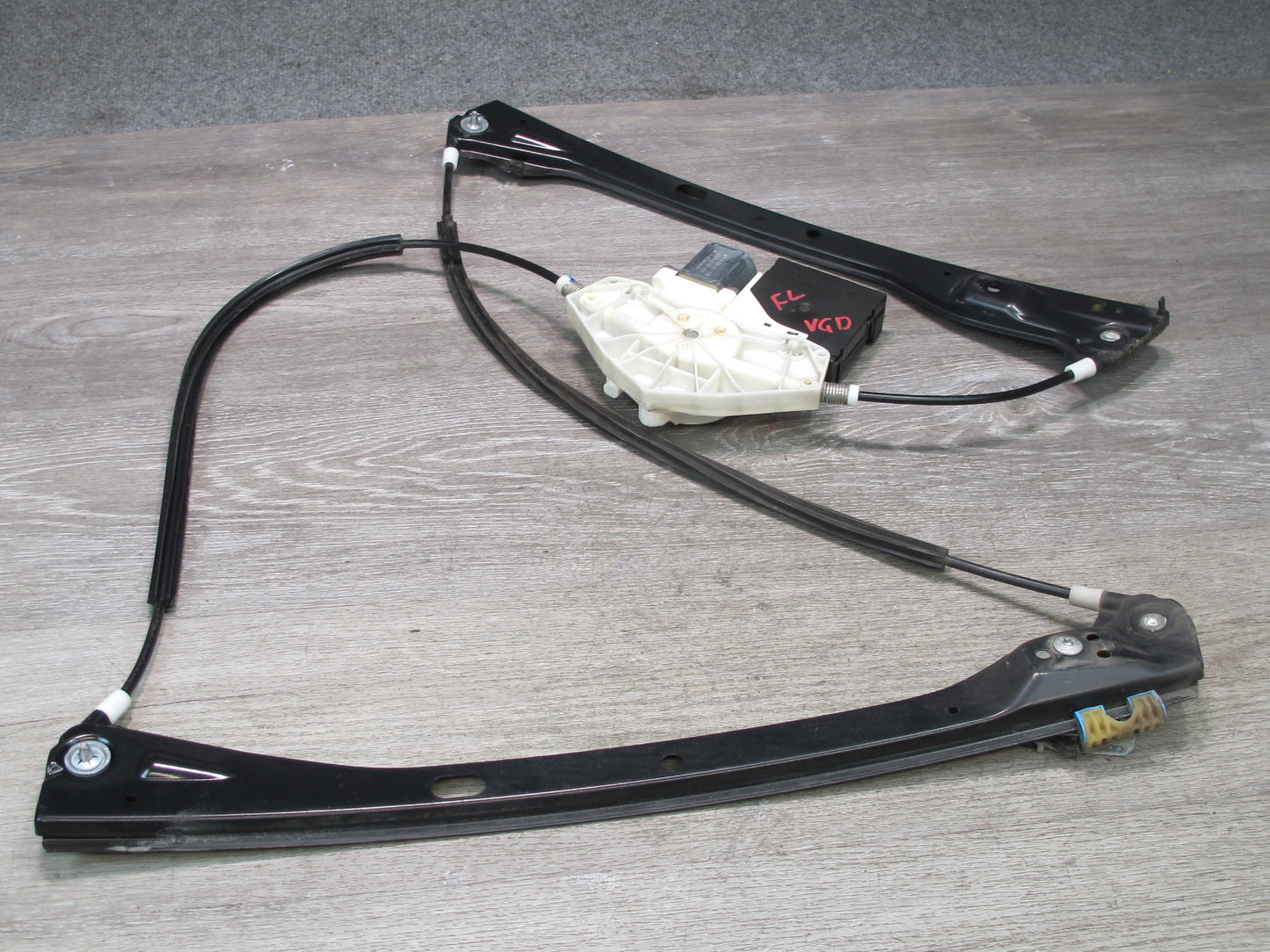 06-09 VW R32 GTI Rabbit MK5 2-DR Left Door Window Regulator w Motor OEM
