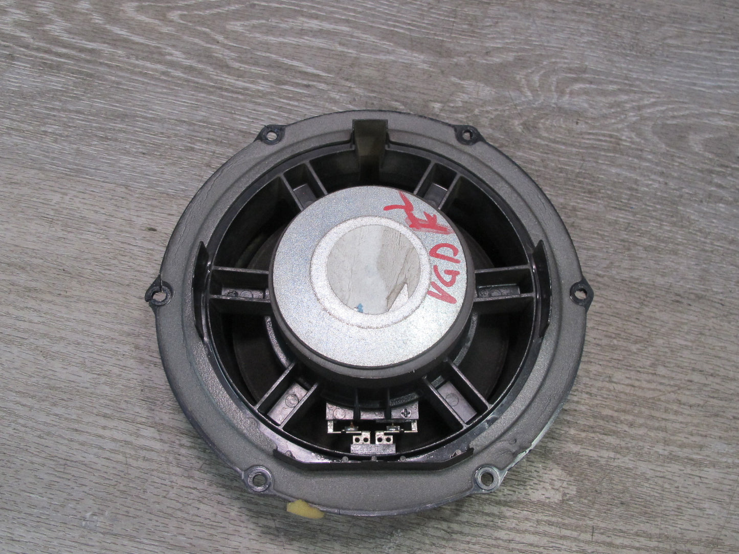 05-14 VW R32 GTI Rabbit Jetta Front Left Door Audio Speaker Woofer OEM