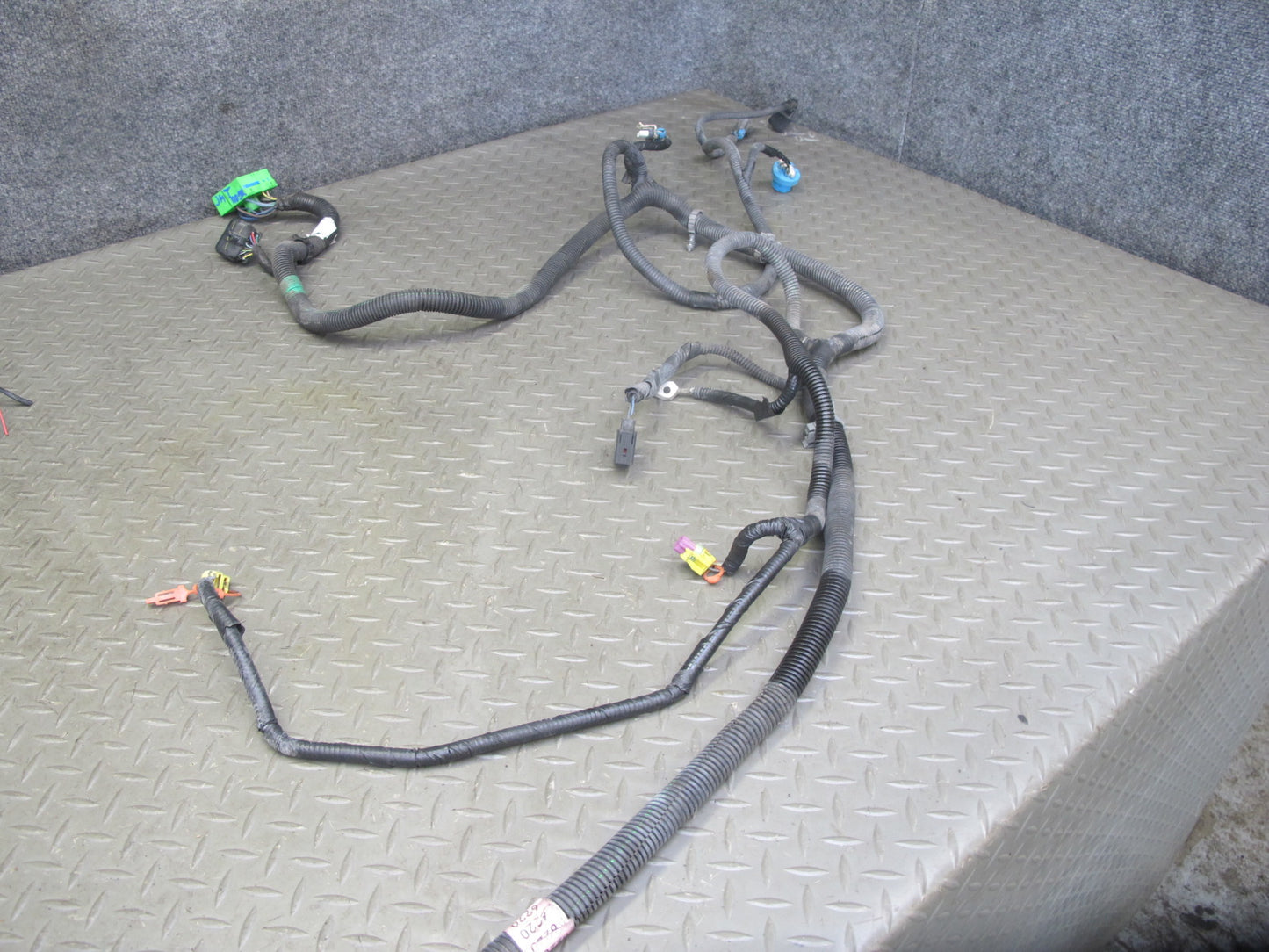 2003-2005 Hummer H2 Front Headlight Lamp Wire Wiring Harness