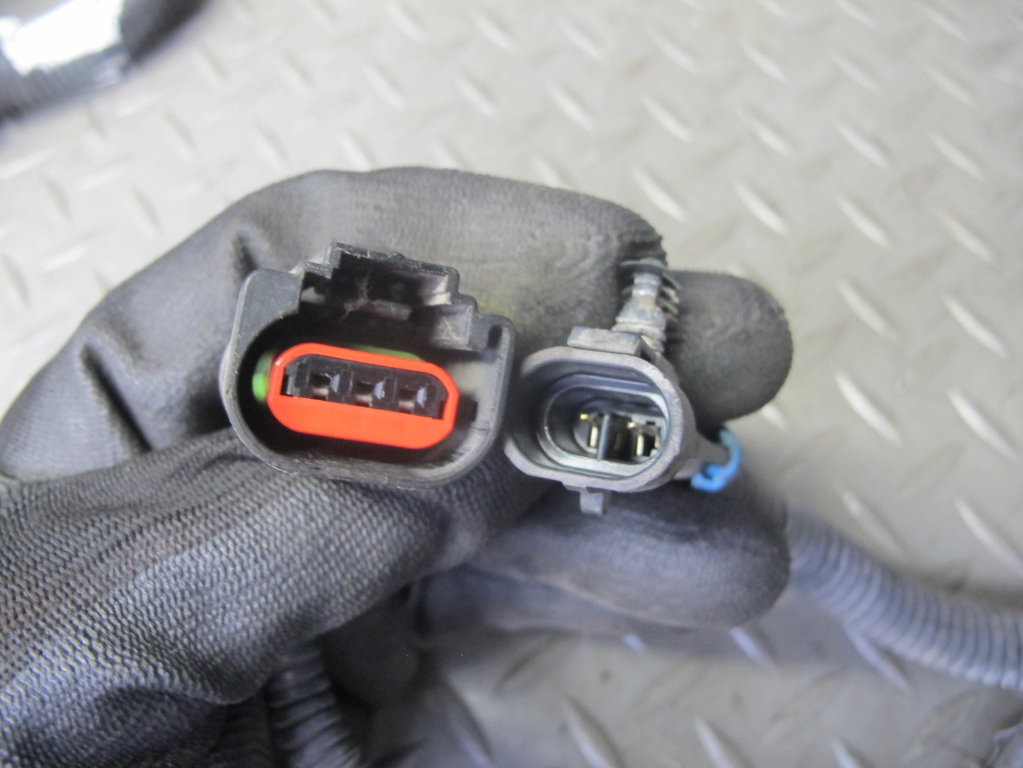 2003-2005 Hummer H2 Front Headlight Lamp Wire Wiring Harness