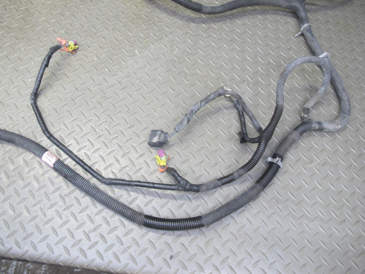 2003-2005 Hummer H2 Front Headlight Lamp Wire Wiring Harness