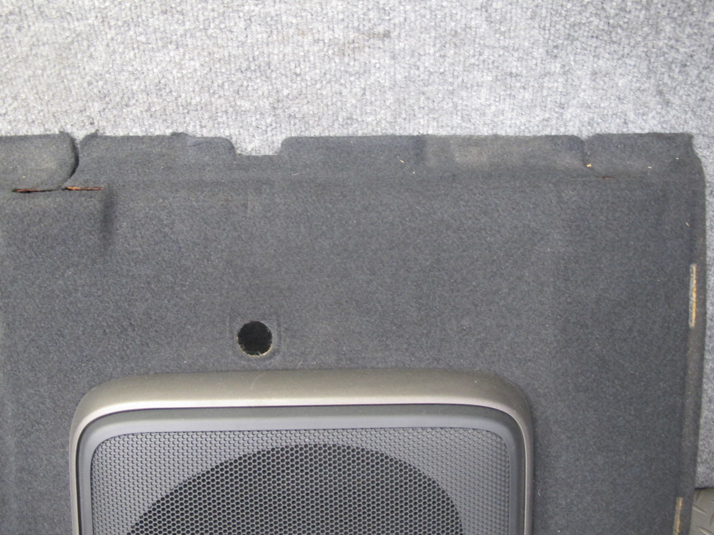 01-05 Lexus JCE10L IS300 Sedan Rear Parcel Shelf Trim Cover Black OEM
