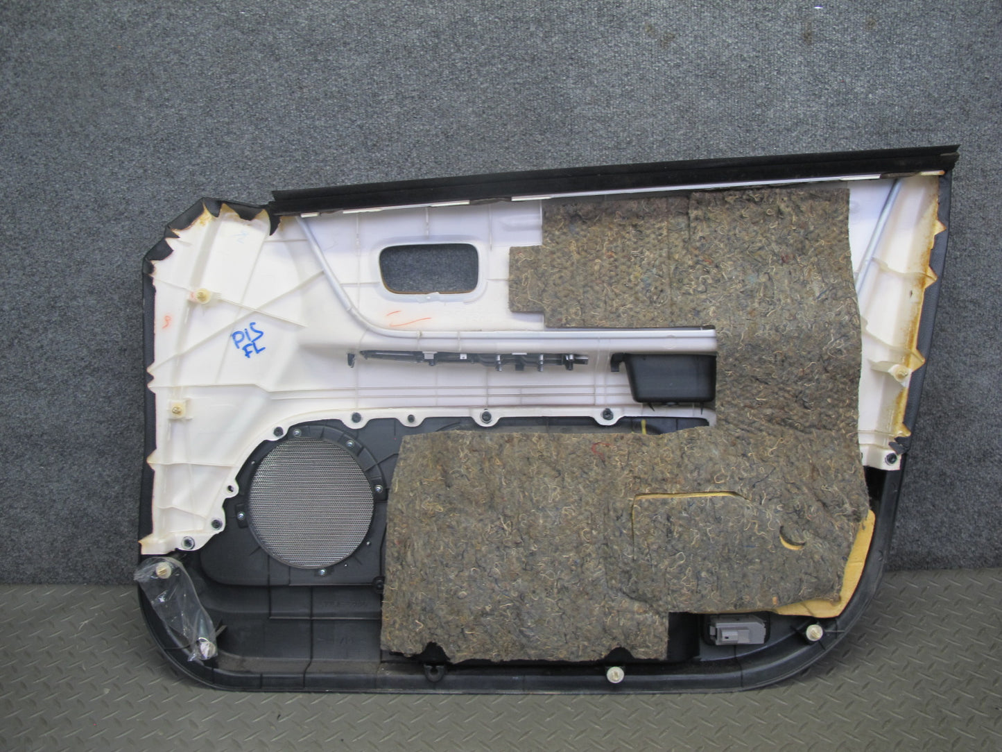 04-05 Lexus JCE10L IS300 Set of 2 Front Left & Right Door Panel Trim Cover OEM