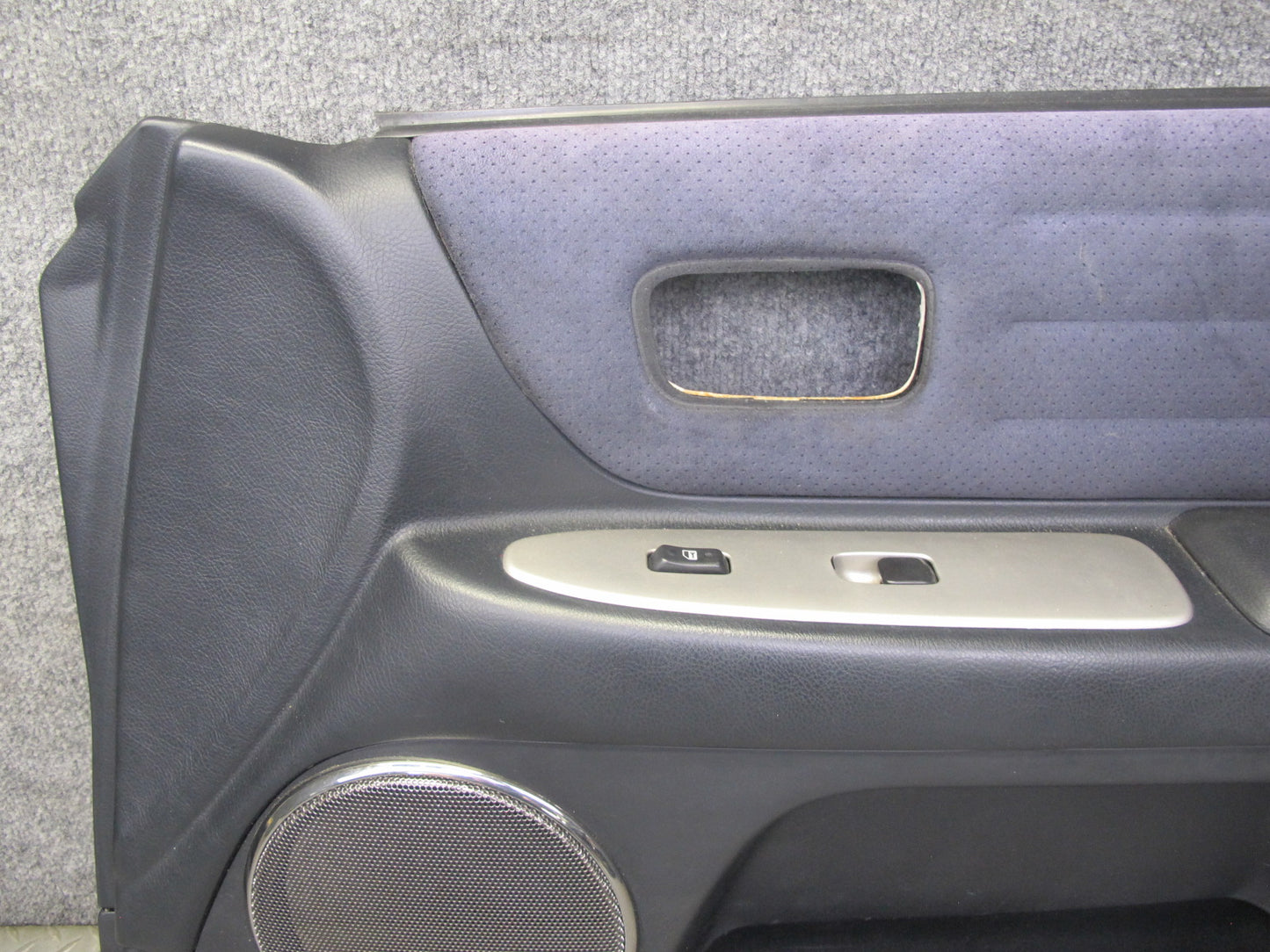04-05 Lexus JCE10L IS300 Set of 2 Front Left & Right Door Panel Trim Cover OEM